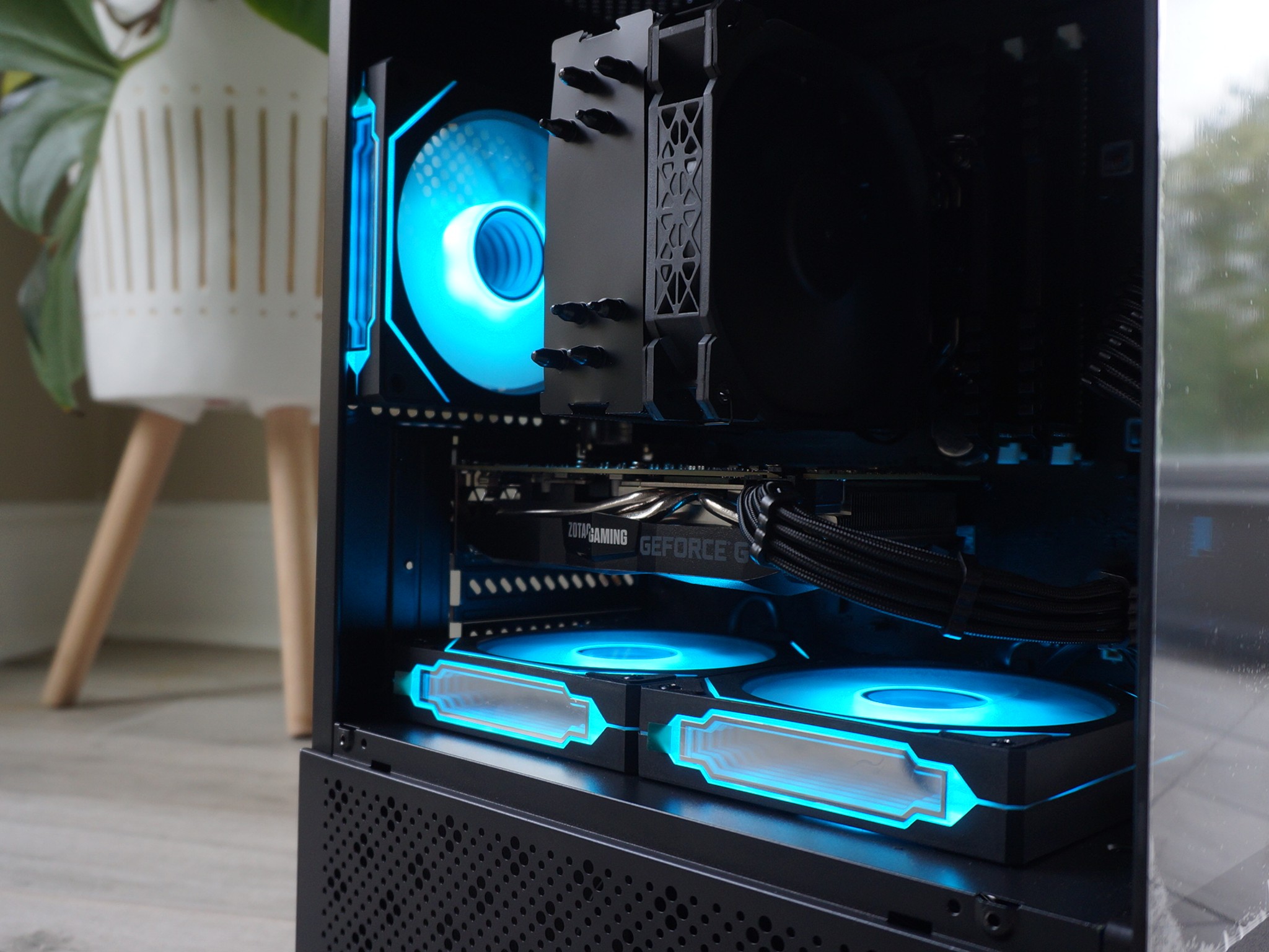 ❄️❄️ | GTX 1660 SUPER | Intel I7-7700 | 16GB DDR4 | SSD | ❄️❄️