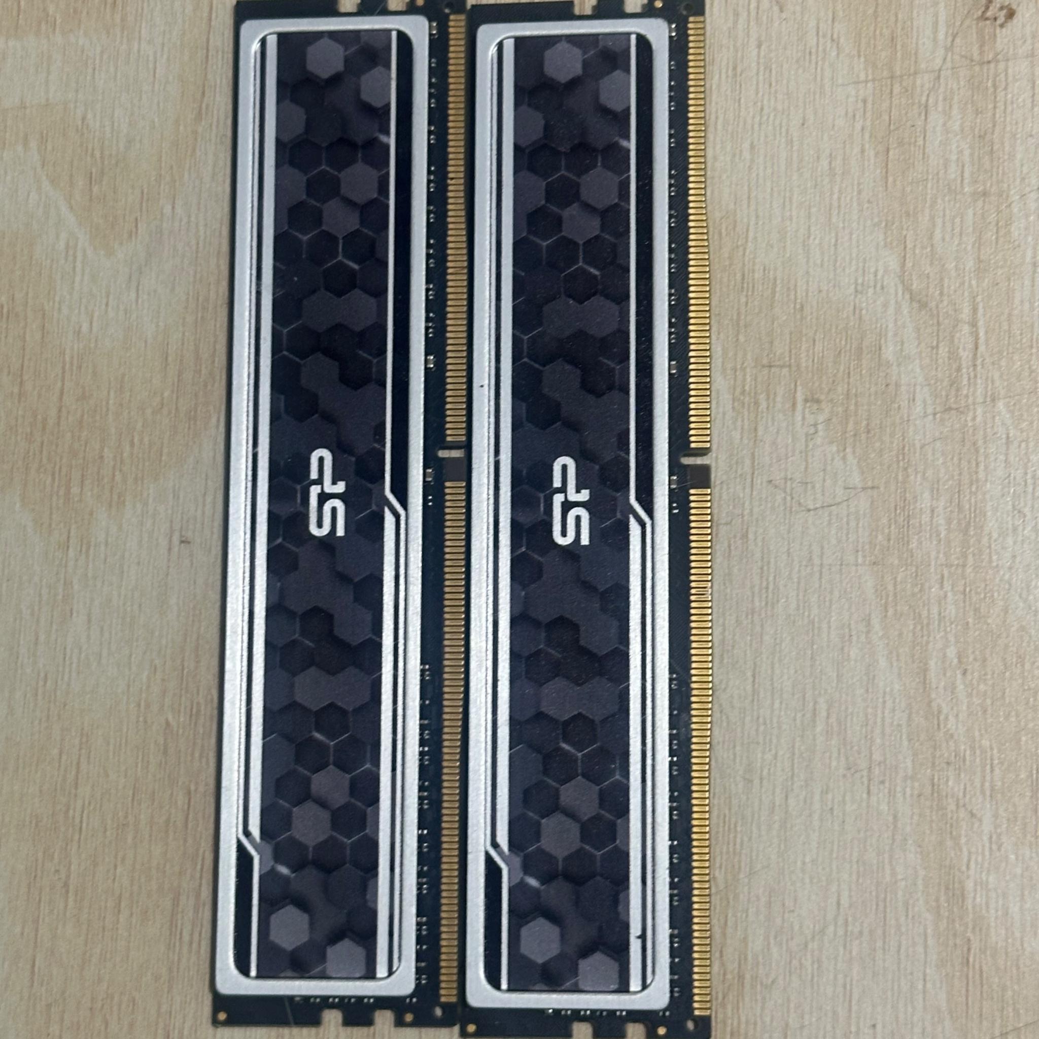 Ryzen 5 3600 + 16GB DDR4 RAM 3600mhz