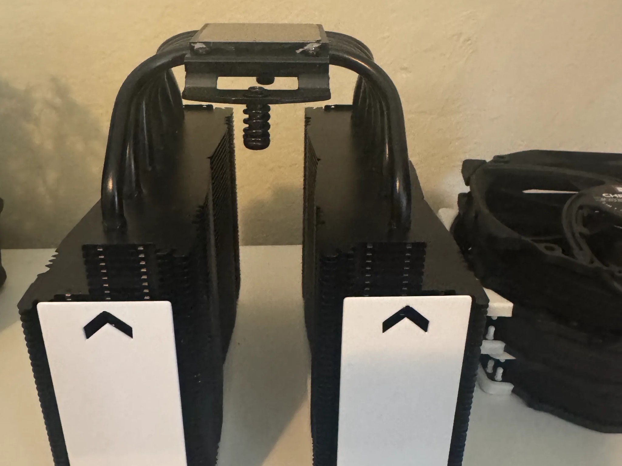 Noctua NH-D15 chromax.black, Dual-Tower CPU Cooler with Dual NF-A15 PWM 140mm Fans (Black)