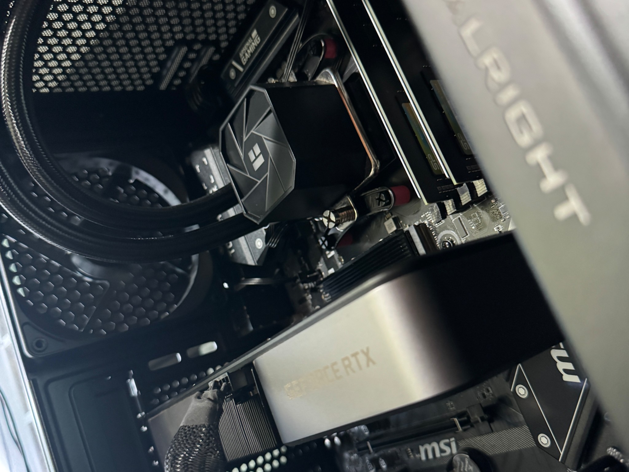 1440P BEAST | RTX 3070 | Ryzen 5 5600X | 32GB DDR4 | 1TB NvMe SSD