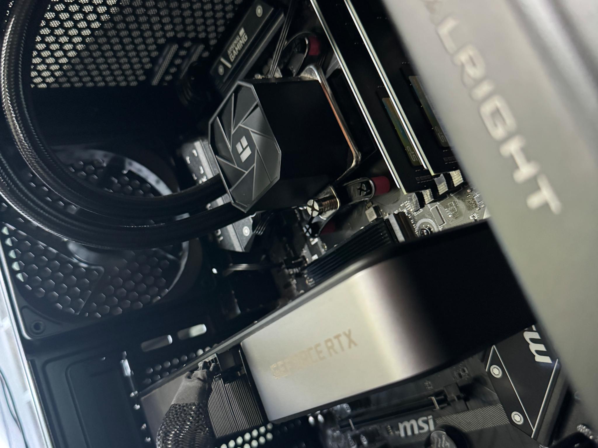 1440P BEAST | RTX 3070 | Ryzen 5 5600X | 32GB DDR4 | 1TB NvMe SSD