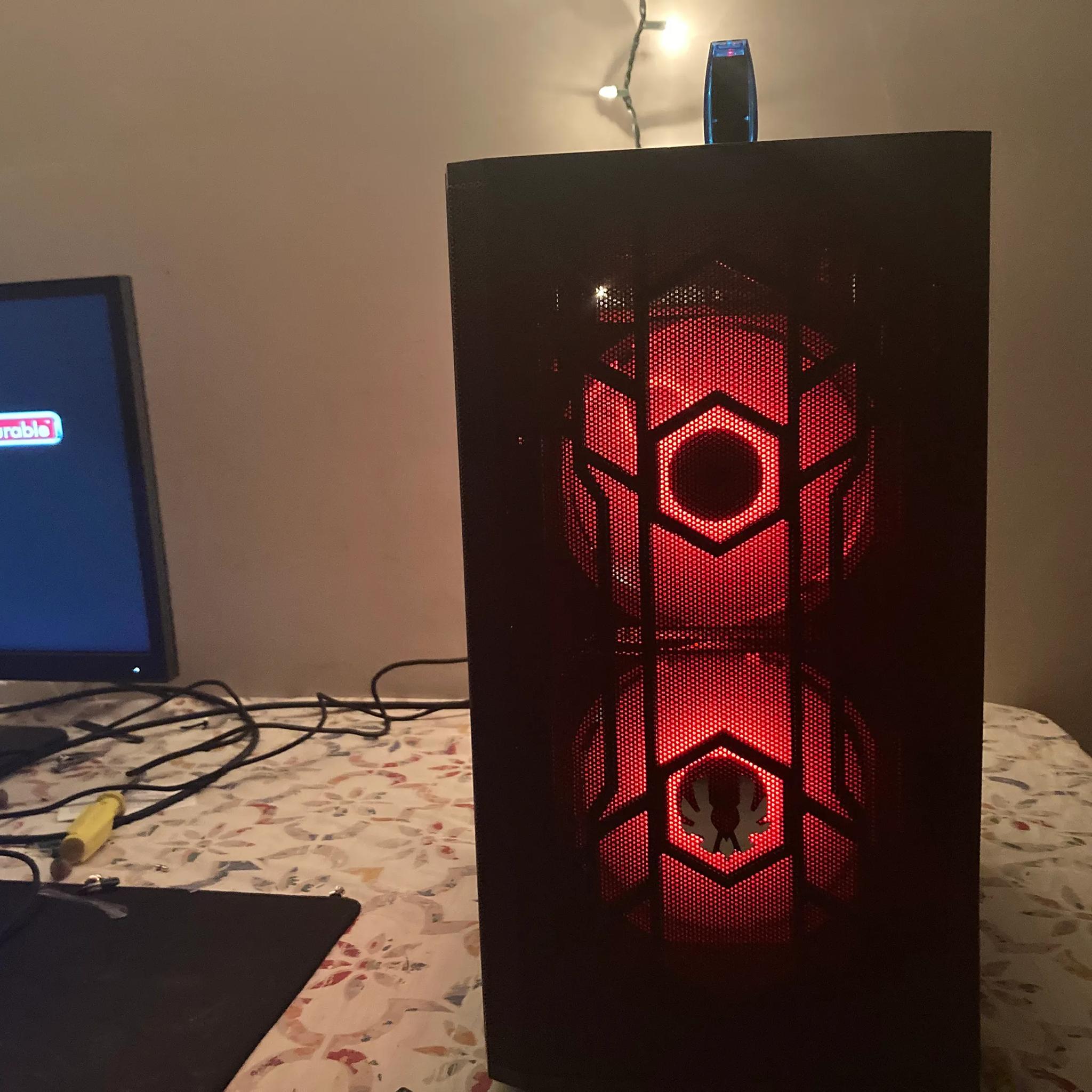 RED RYZEN 5 GTX 1070 BUDGET GAMING PC CLEAN AESTHETIC