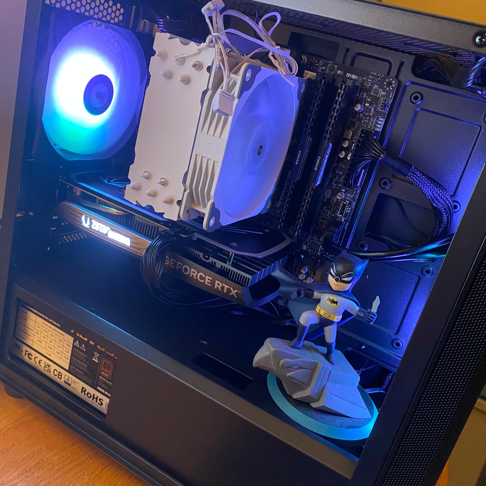 GeForce RTX 4060 + Intel i5 12600K + 16GB Corsair DDR4-3200 RAM + WB Blue 1TB