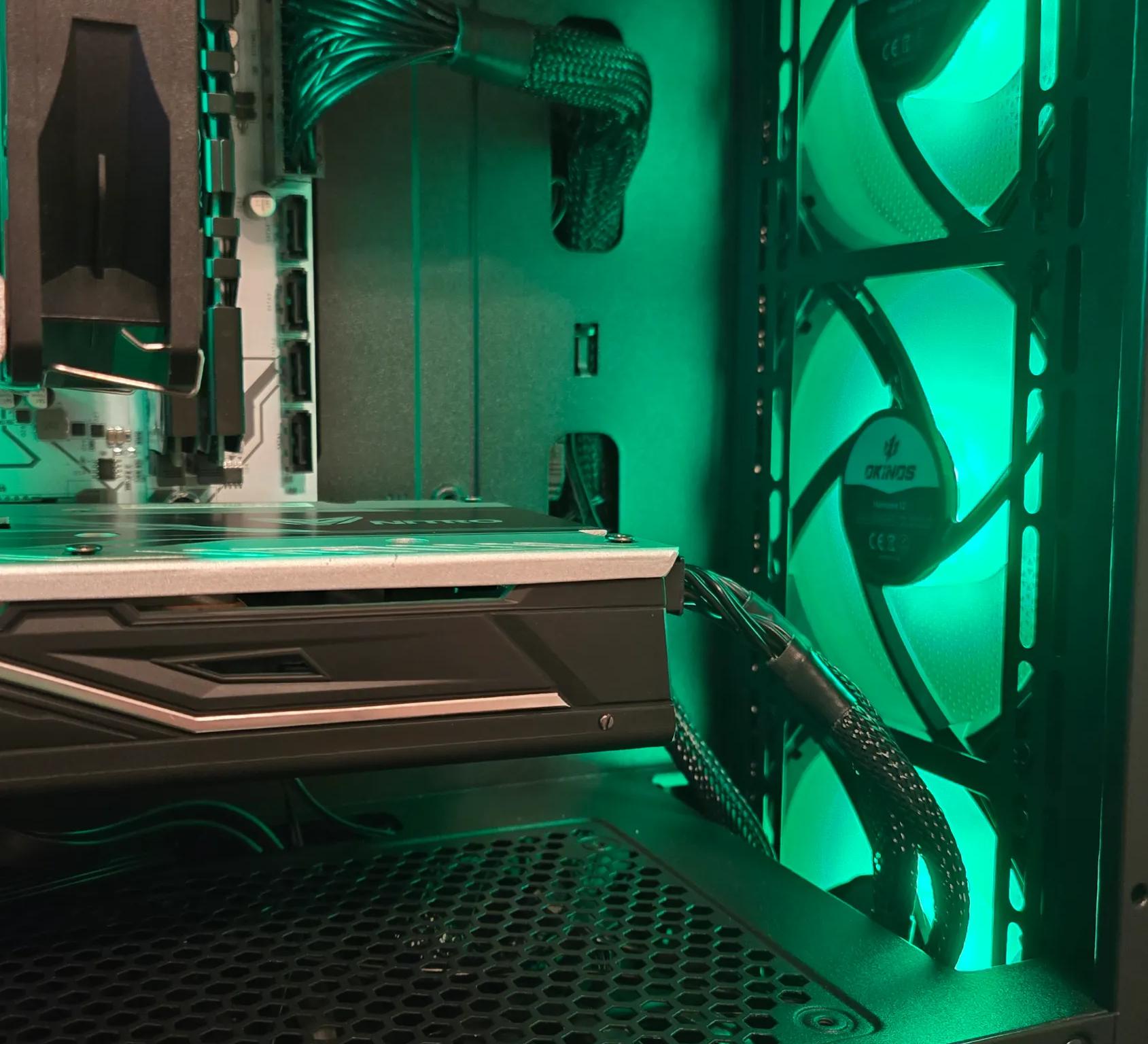 💚 VENOMSTRIKE 💚 RGB Gaming PC | Ryzen 5 2600 + RX 480 8GB | 16GB RAM + NVMe SSD!