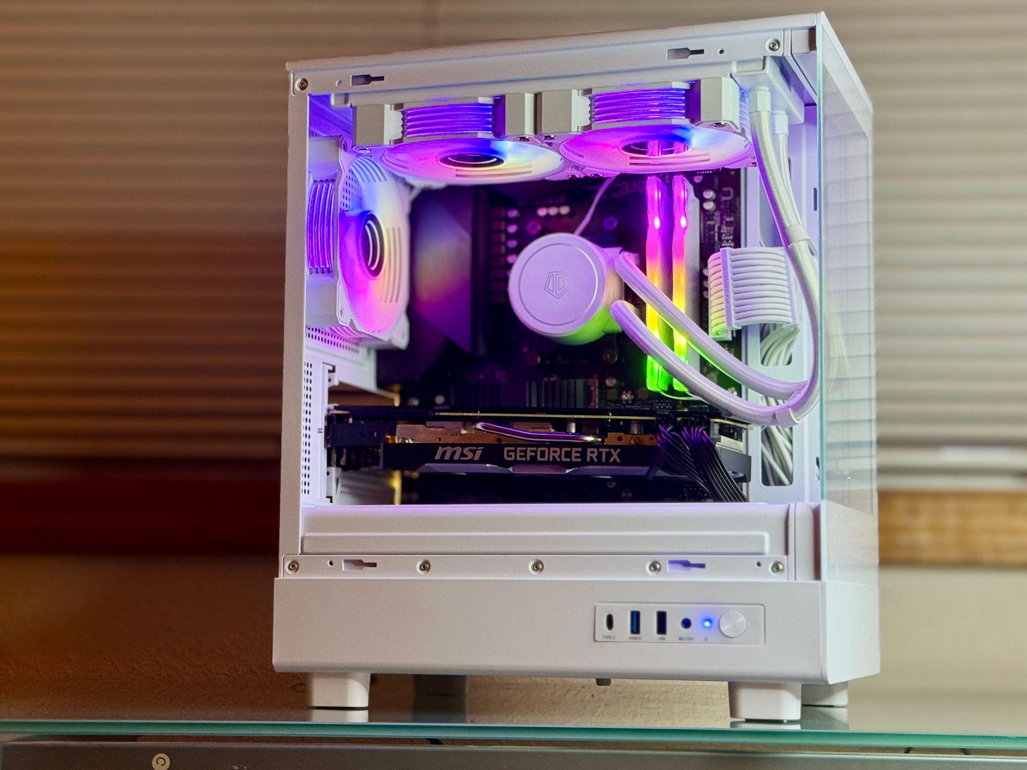 "Snow" White Gaming PC | Ryzen 5 5600x | RTX 2070 SUPER | 16gb DDR4 RAM | 1TB NVMe SSD