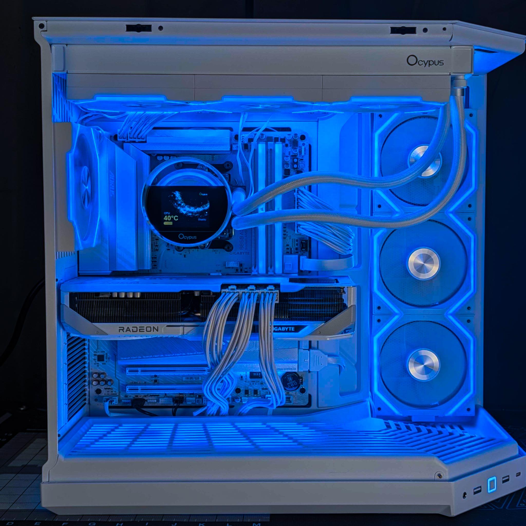 Glacius- 9800X3D, RX 9070XT, 32GB DDR5, 2TB NVME, Wifi