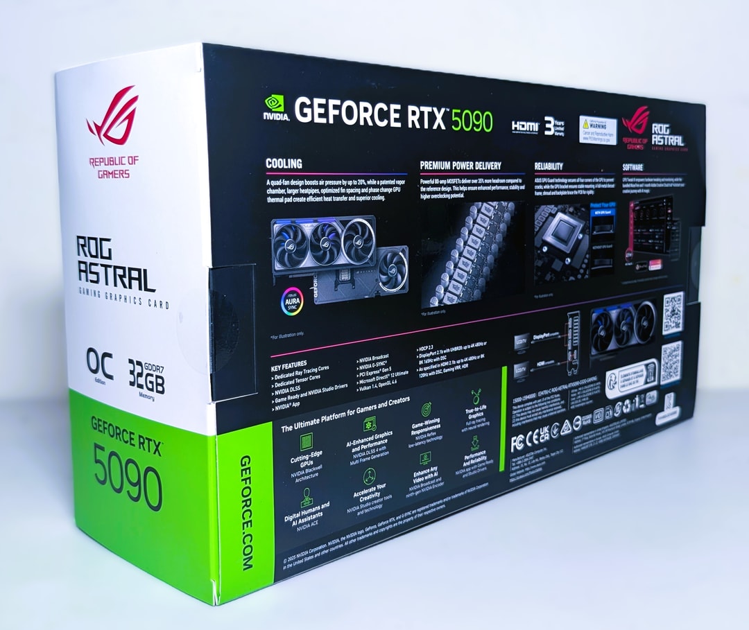 ASUS ROG Astral GeForce RTX 5090 32GB GDDR7 Graphics Card BRAND