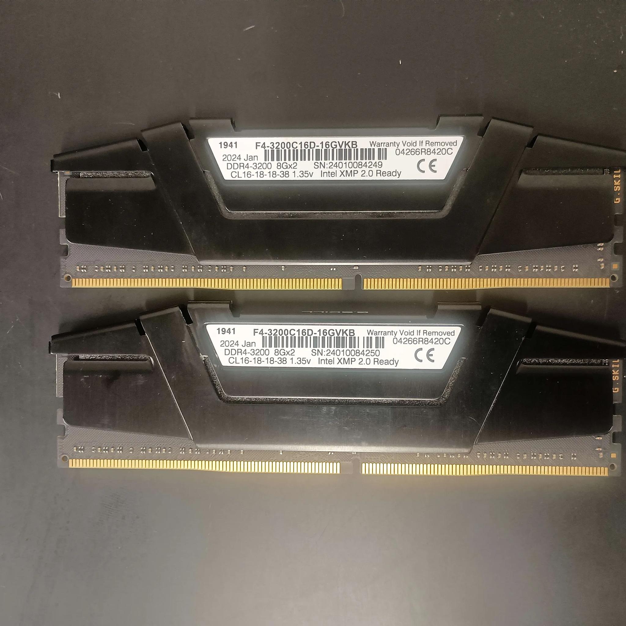 G.Skill Ripjaws DDR4 3200MHz - 2x8GB