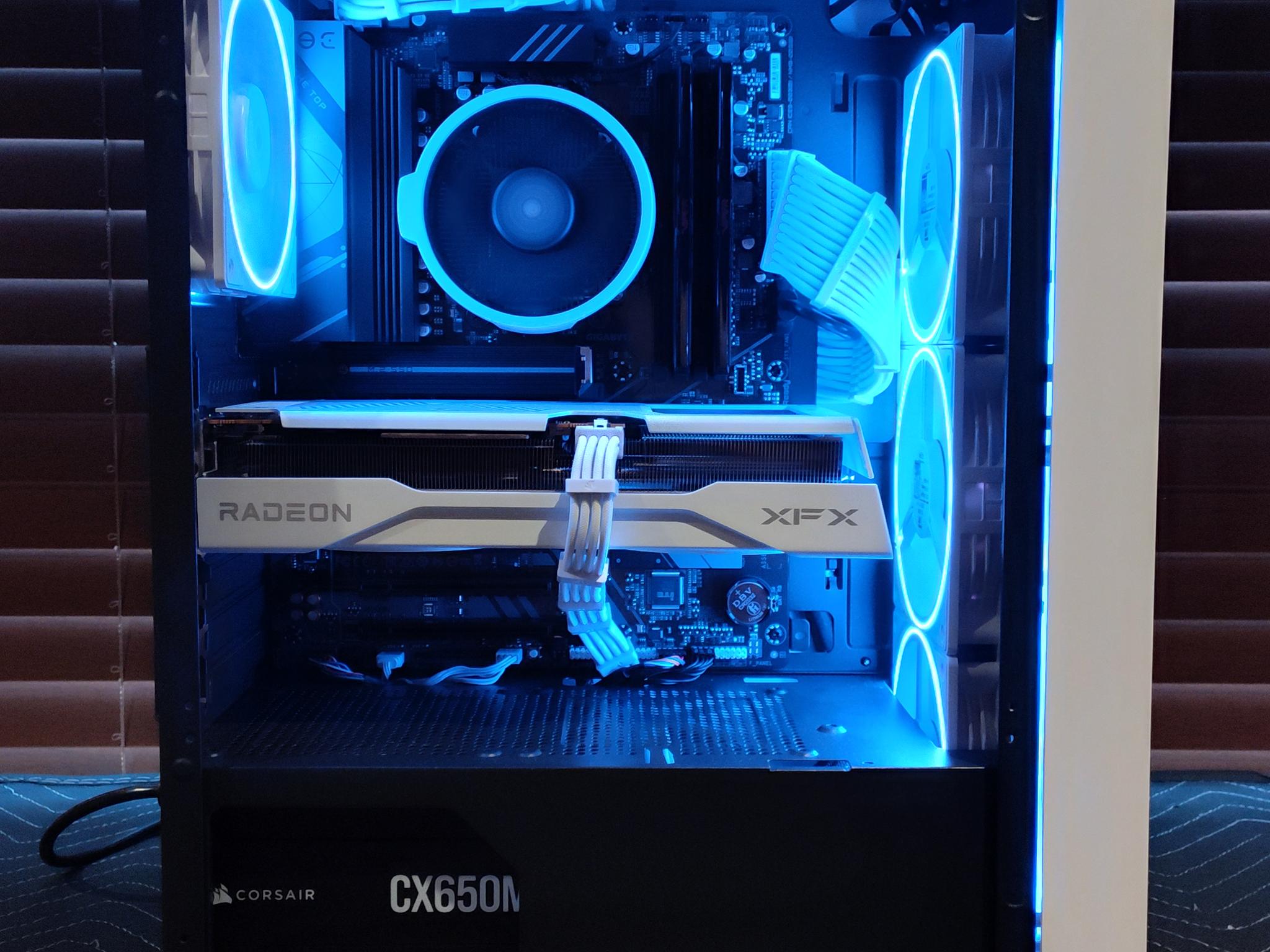AM5 | Ryzen 5 8400F | RX 9060XT 16GB | 16GB 6000MT/s RAM | 1TB Storage