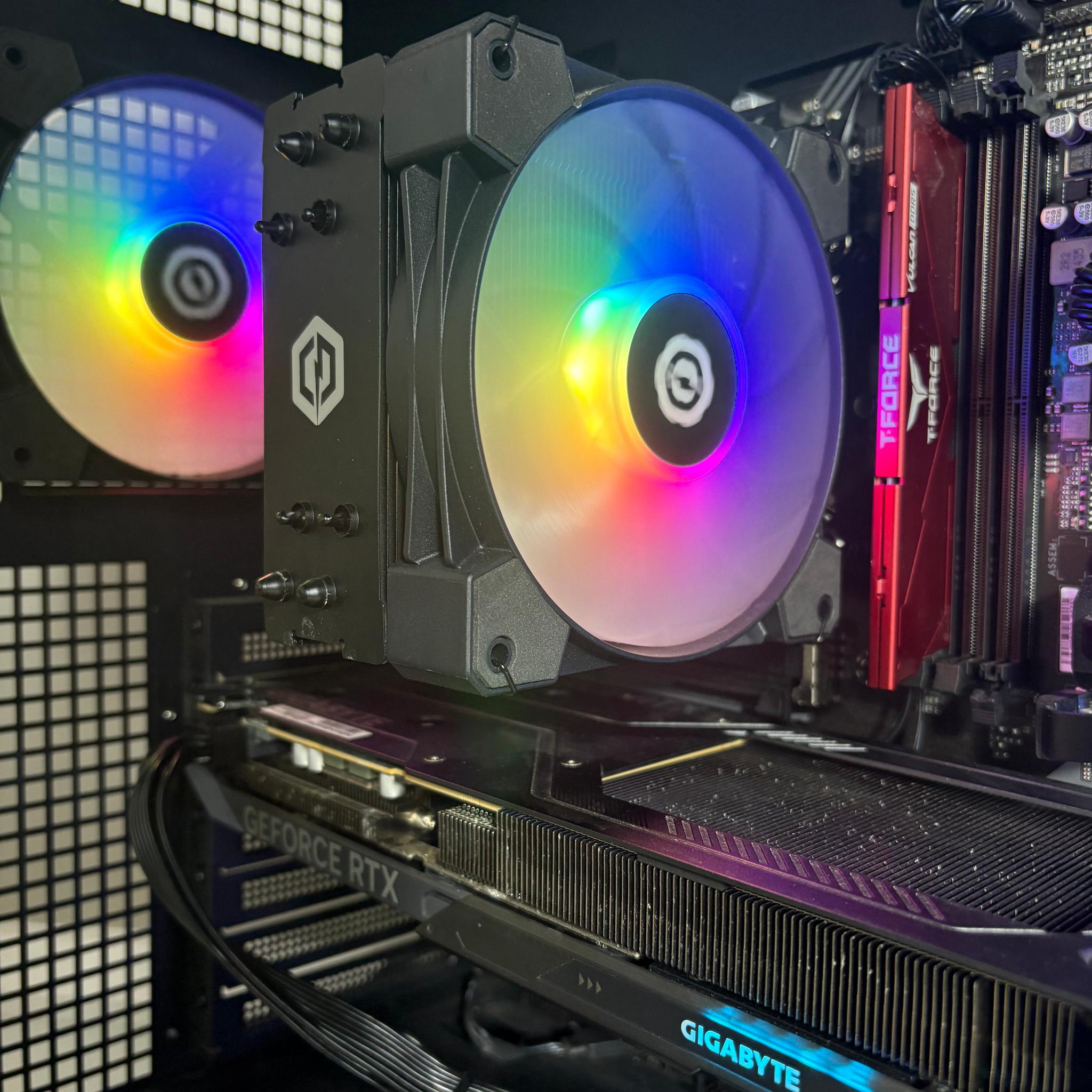 EXT ICE 70X - i5 14400F, RTX 5060 8GB, 16GB DDR5 Ram, 1TB SSD (V2)