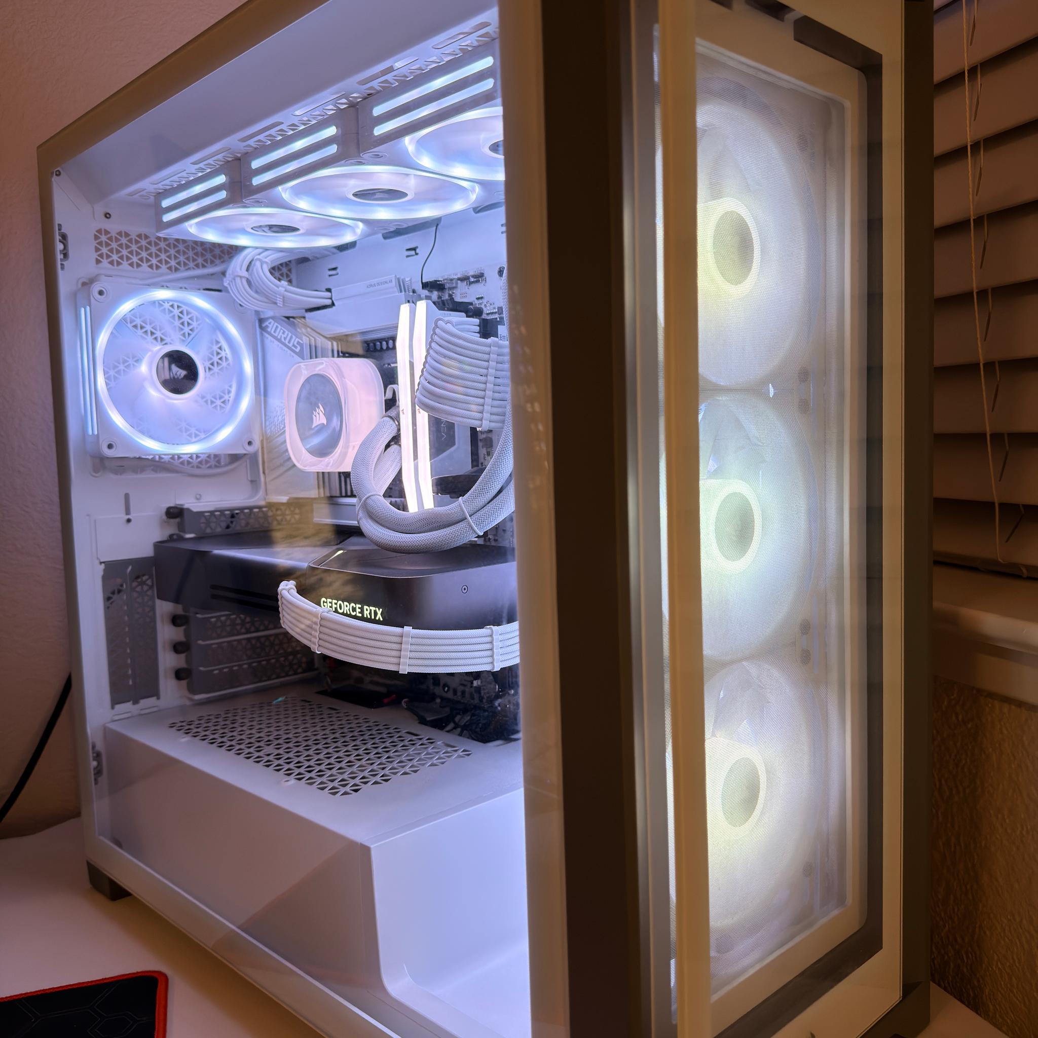 Custom Built Gaming PC RTX 5090 i9 13900(Need gone ASAP)