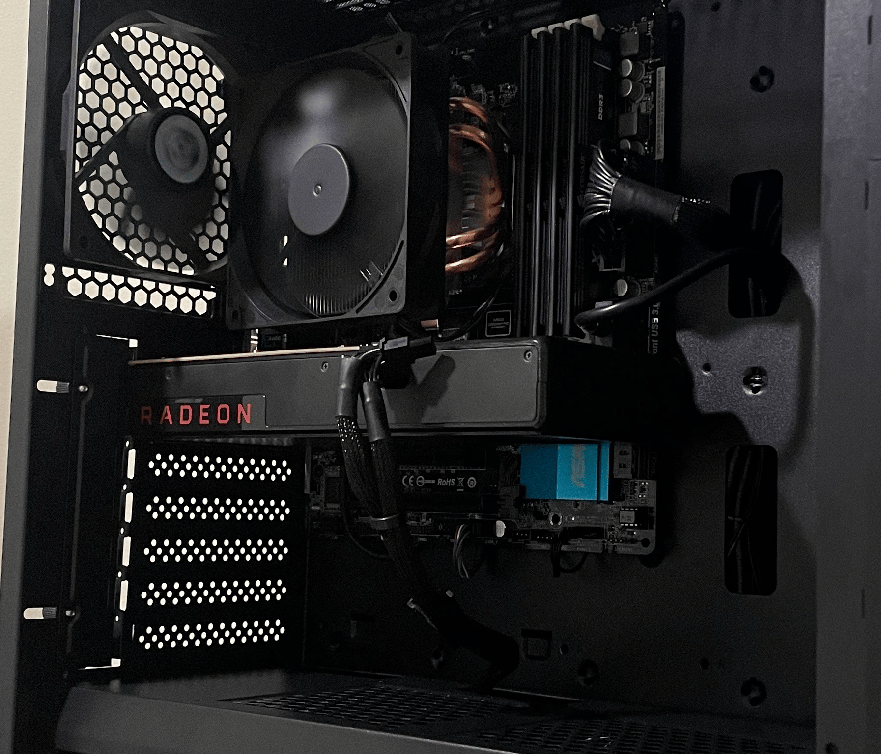 Stinger🐝/Rx 570 4Gb, I5-4570 Budget Gaming PC