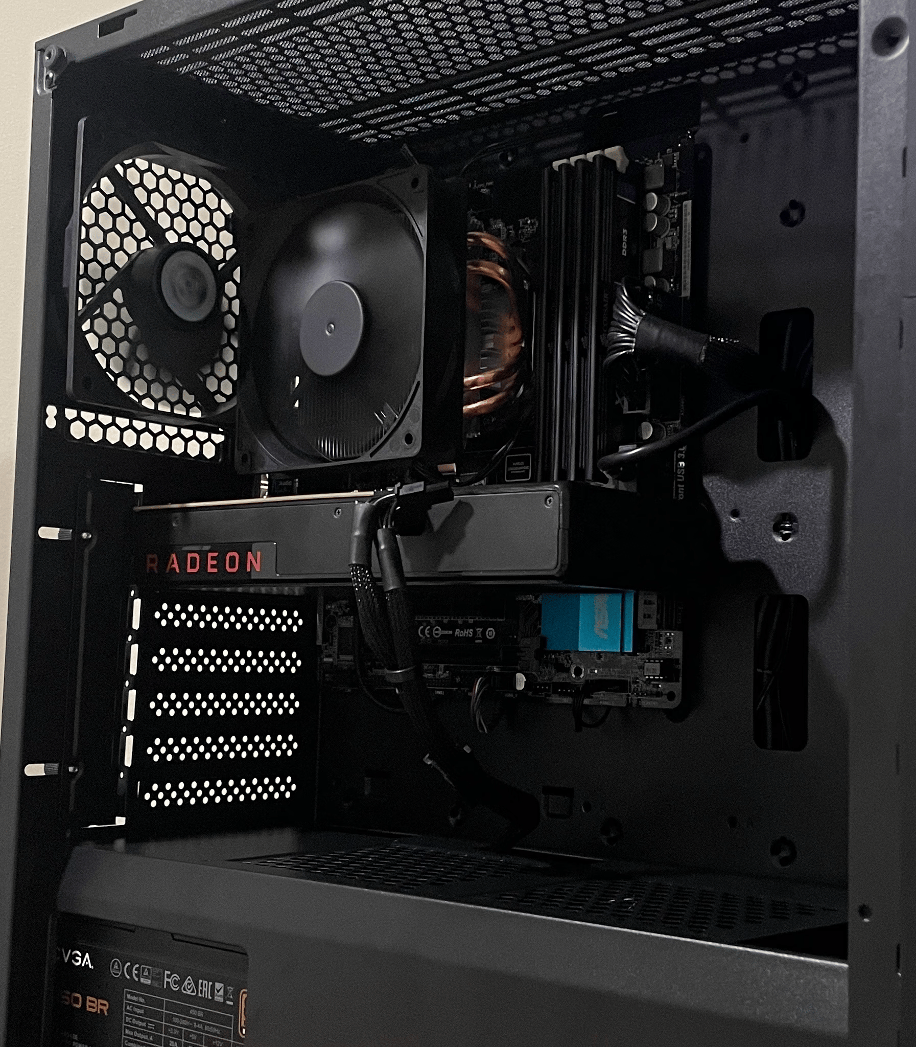 Stinger🐝/Rx 570 4Gb, I5-4570 Budget Gaming PC