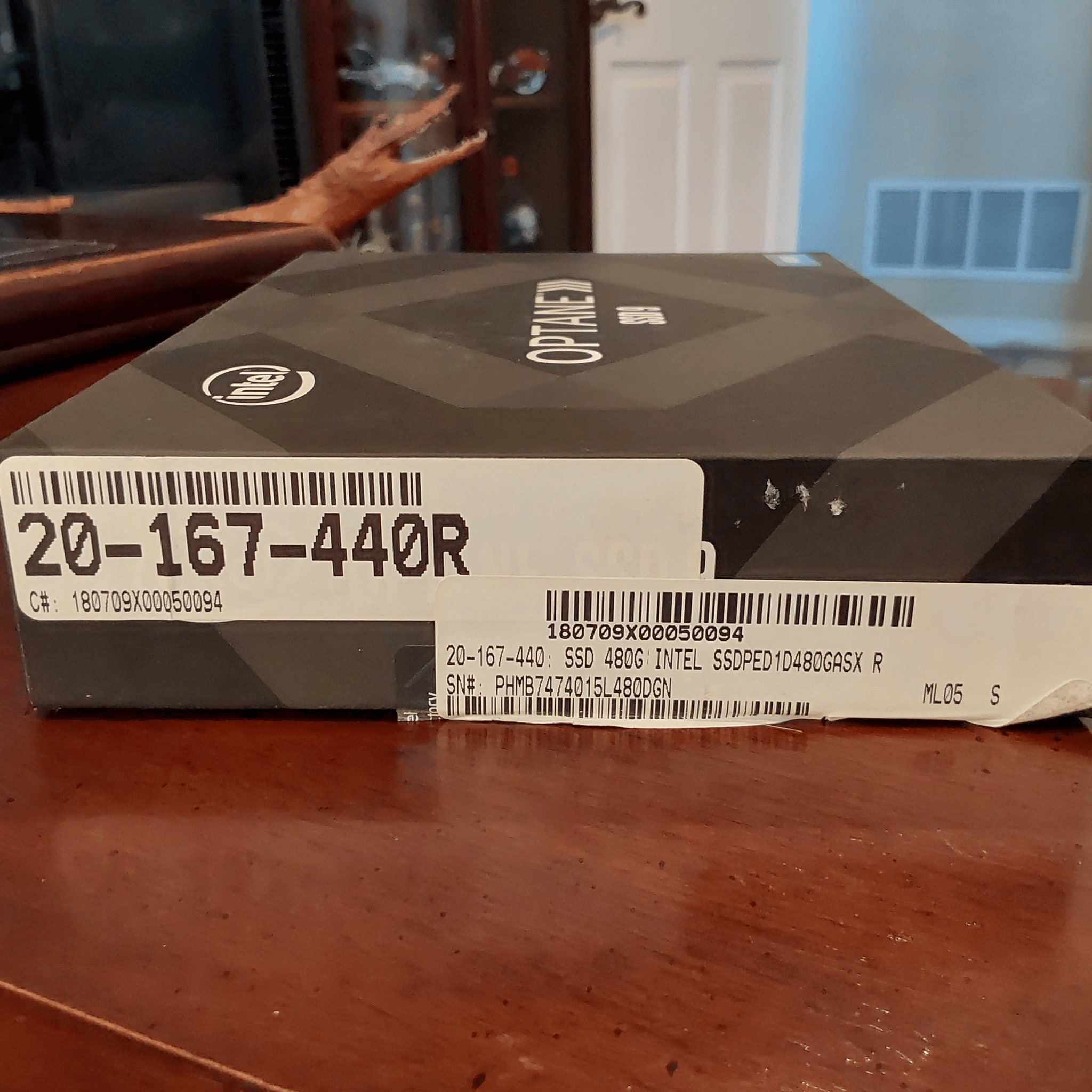 NEW Intel Optane SSD 900P (480GB, AIC PCIe 3.0 x4, 20nm, 3D XPoint)