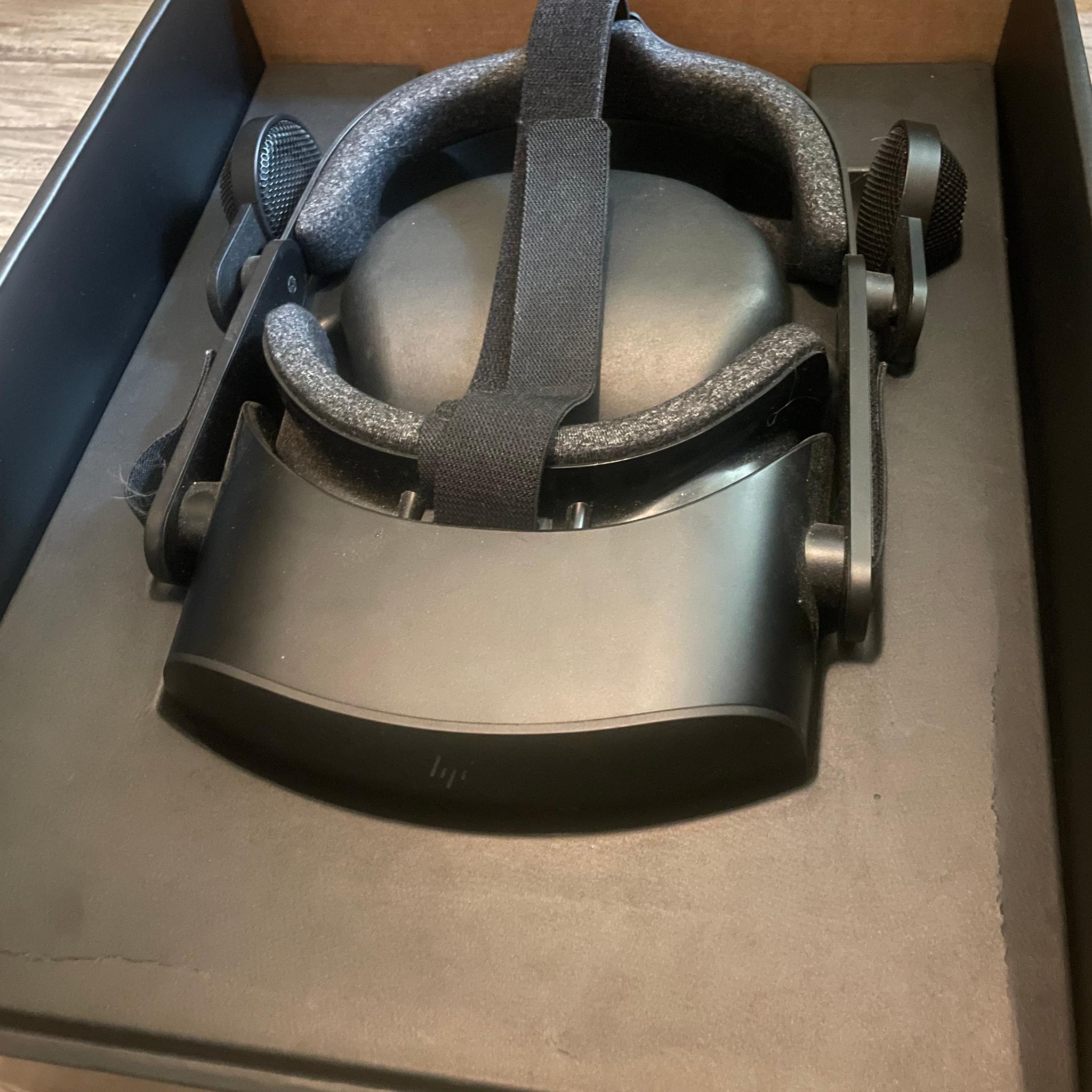 HP Reverb G2 V2 - Used, Like New - Original Box