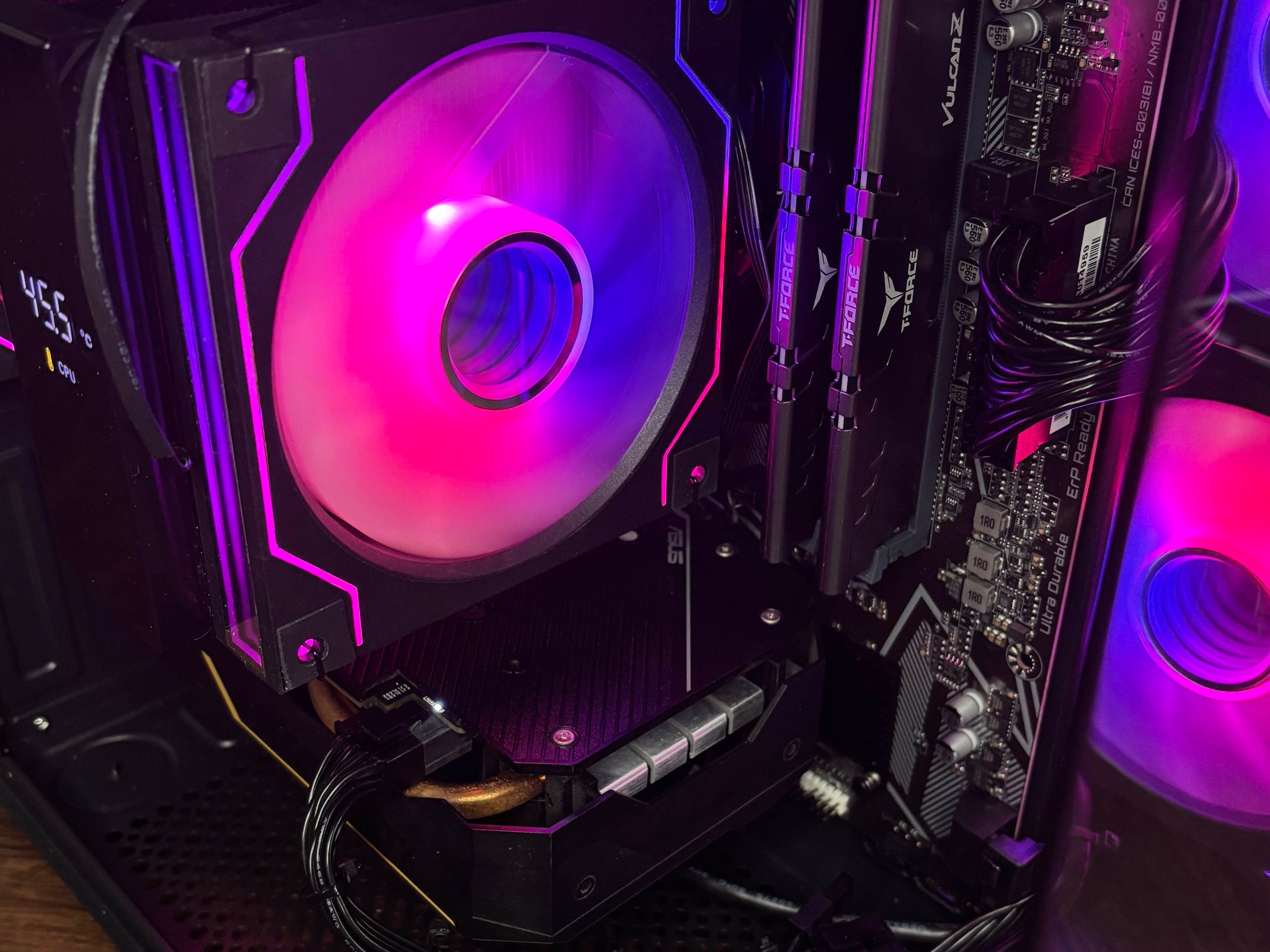 Black Gaming PC (GTX 1660 Super 6GB +AMD Ryzen 5 2600X + 16GB DDR4 + SSD)