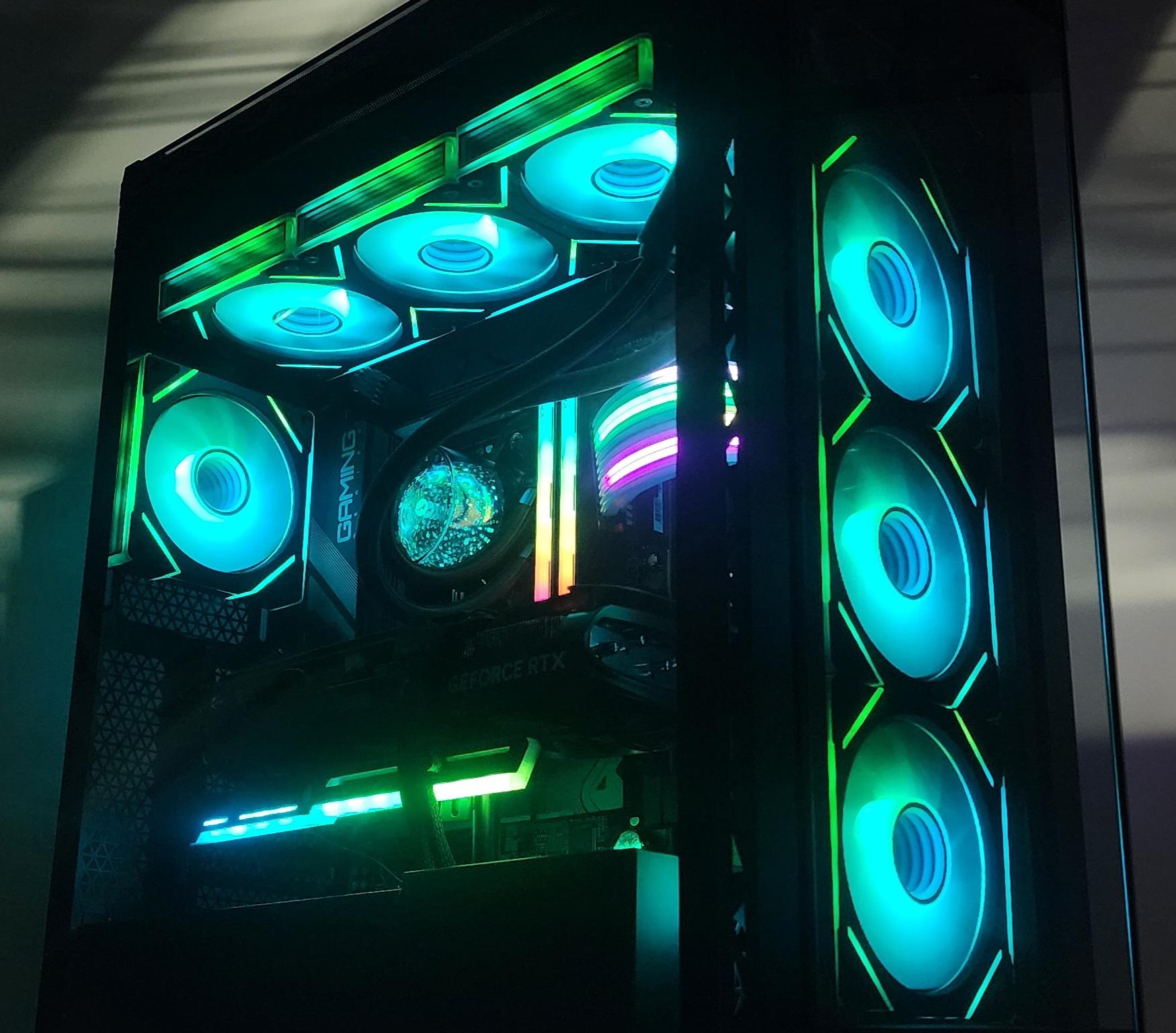 Gaming PC Ryzen 7 7800X3D 32GB RAM 2TB SSD RTX 4080 SUPER 16GB Windows 11 Computer