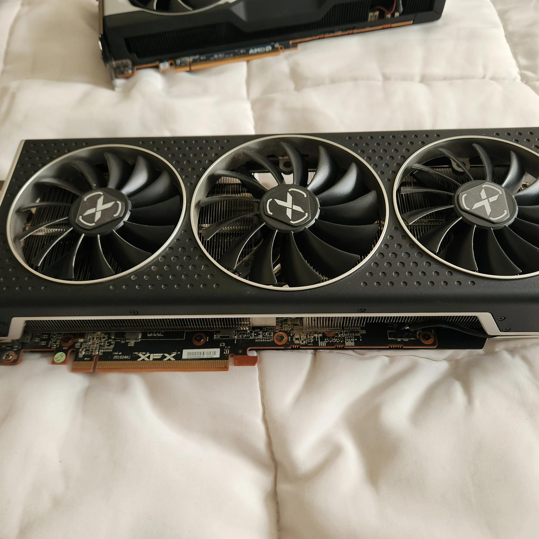 AMD XFX RX 6700XT QICK