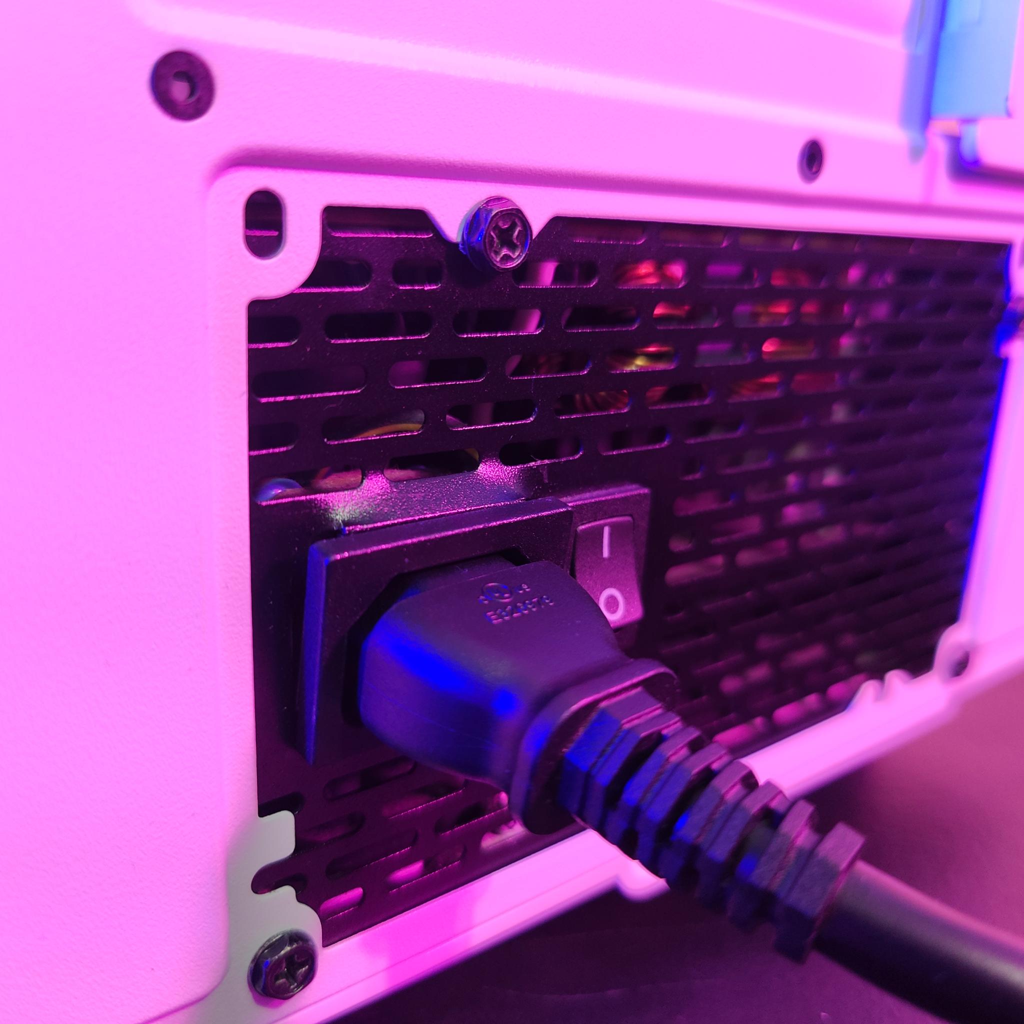Custom NZXT Ryzen 7 GTX Nvidia 1660 Super Pre-built