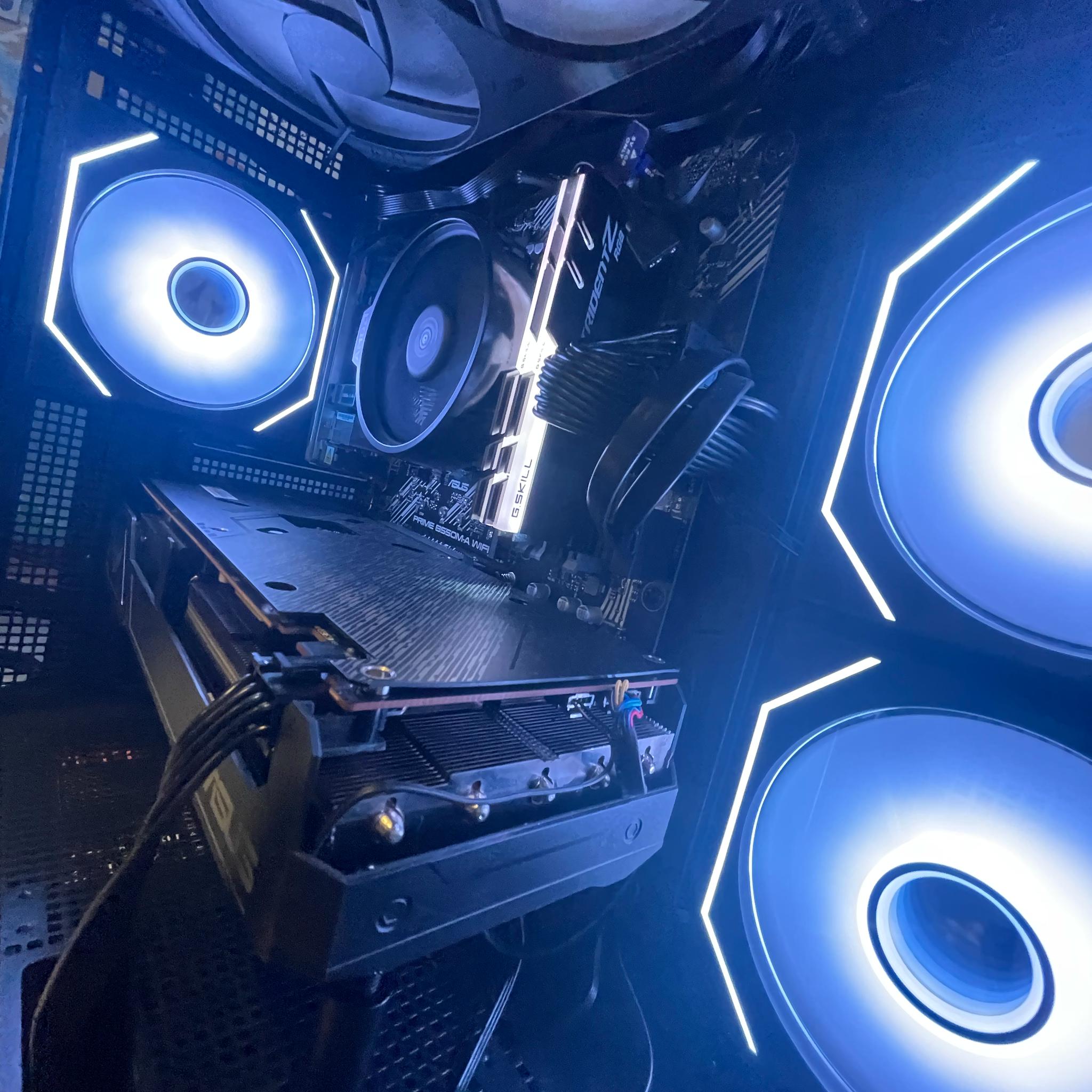 Radeon RX 5600 XT Custom Gaming PC - Ryzen 5 4500, 512GB SSD