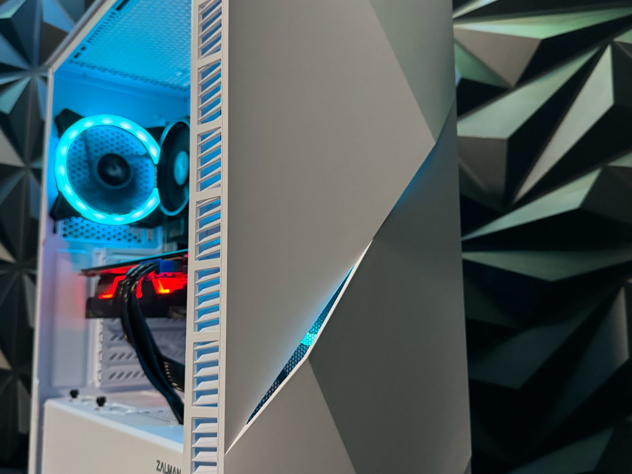 🔥 Tusker 3657 RedDevil 🔥|Ryzen 5 3600| RX 5700XT | 16 GB 3200 MHz| 1 TB NVMe