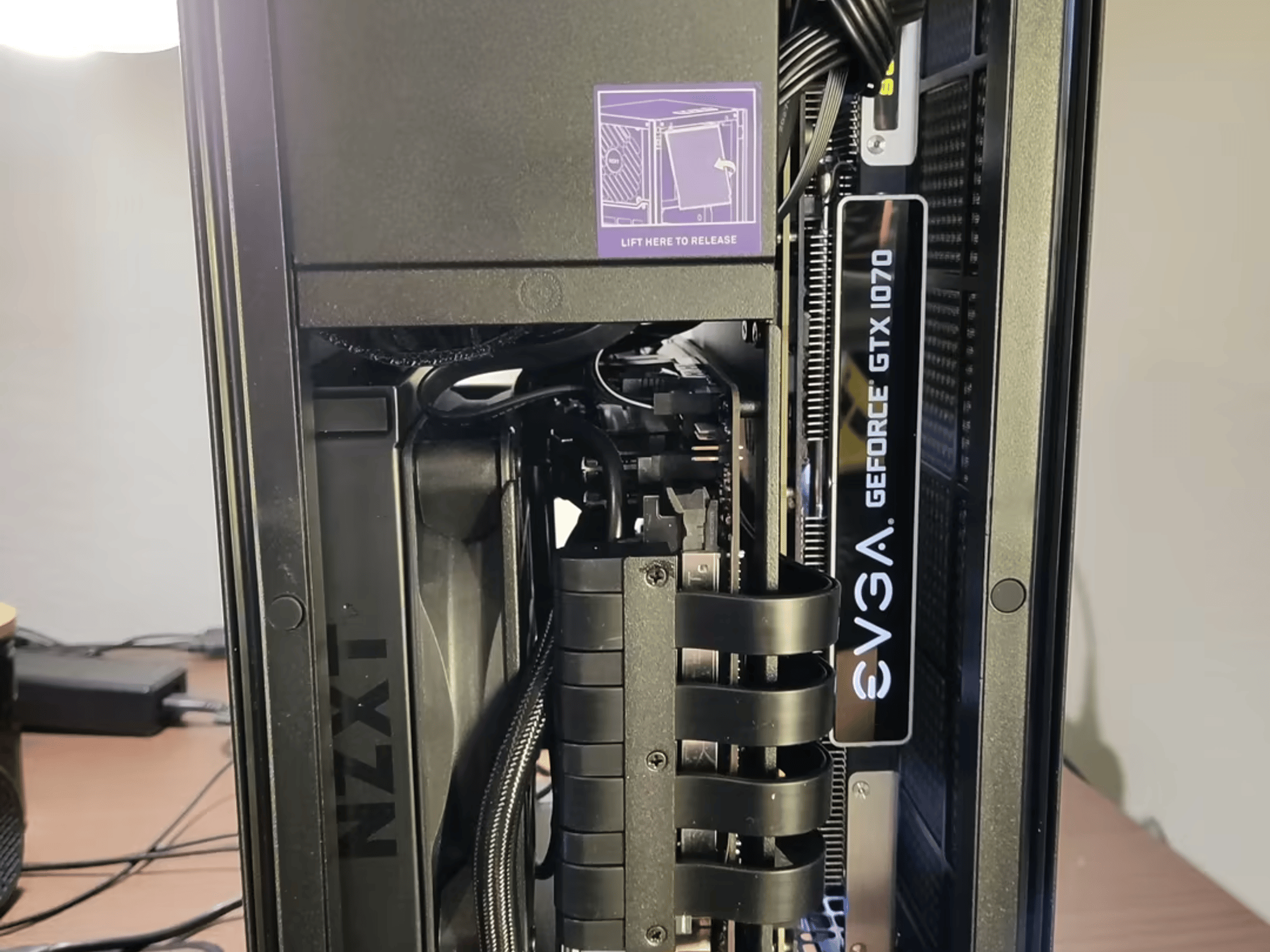NZXT H1 Ryzen 5 2600/GTX 1070 Gaming PC