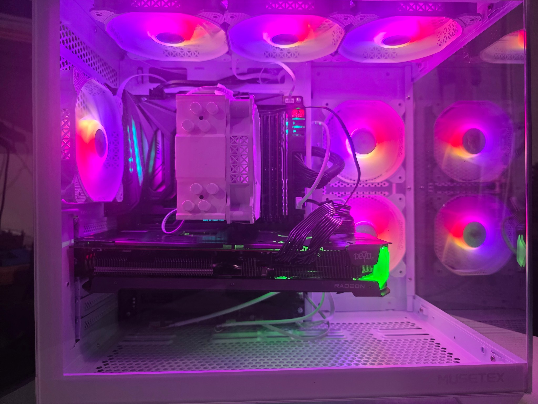Custom Gaming PC Build