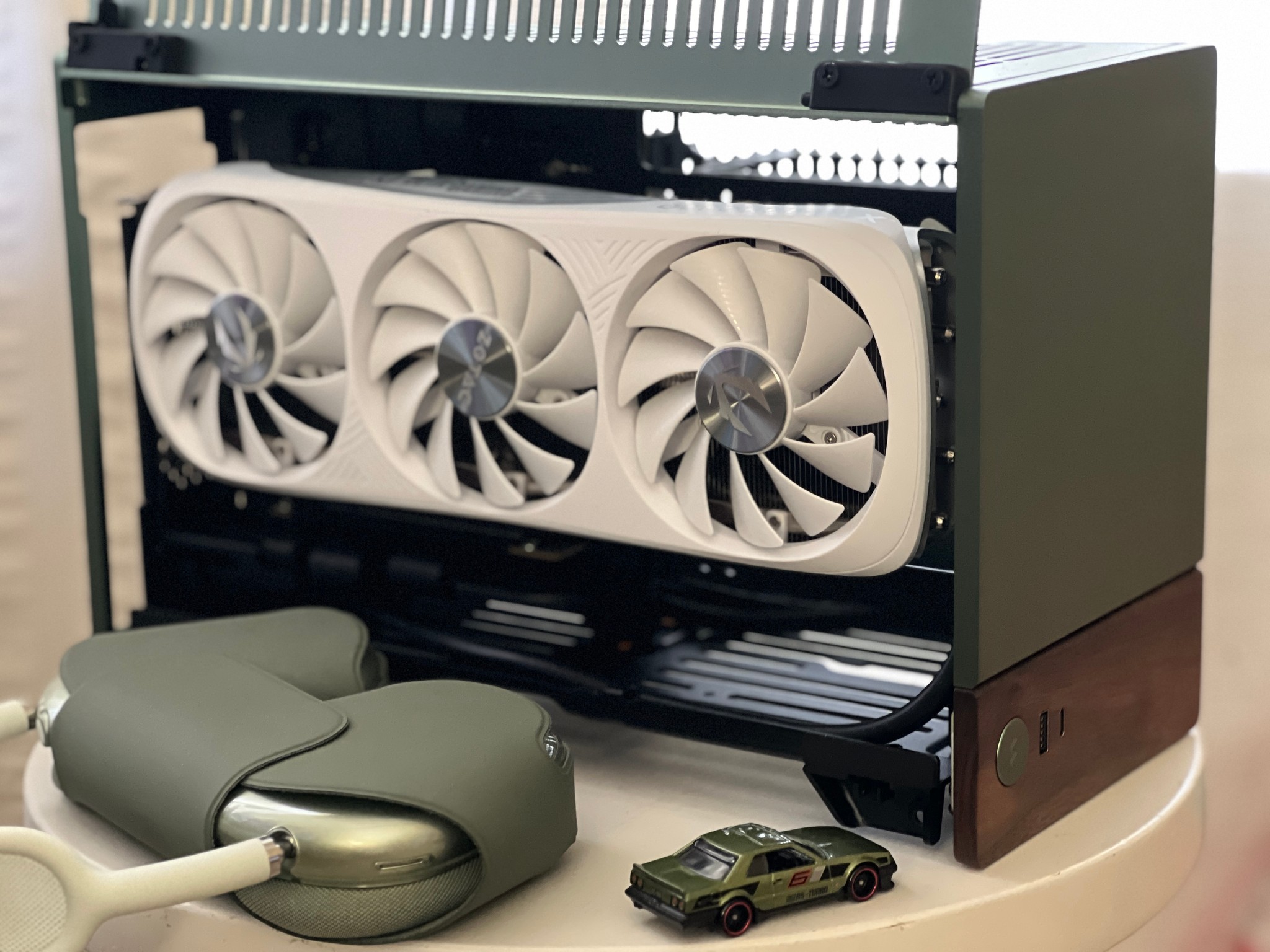 Zotac GAMING Trinity GeForce RTX 4080 SUPER
