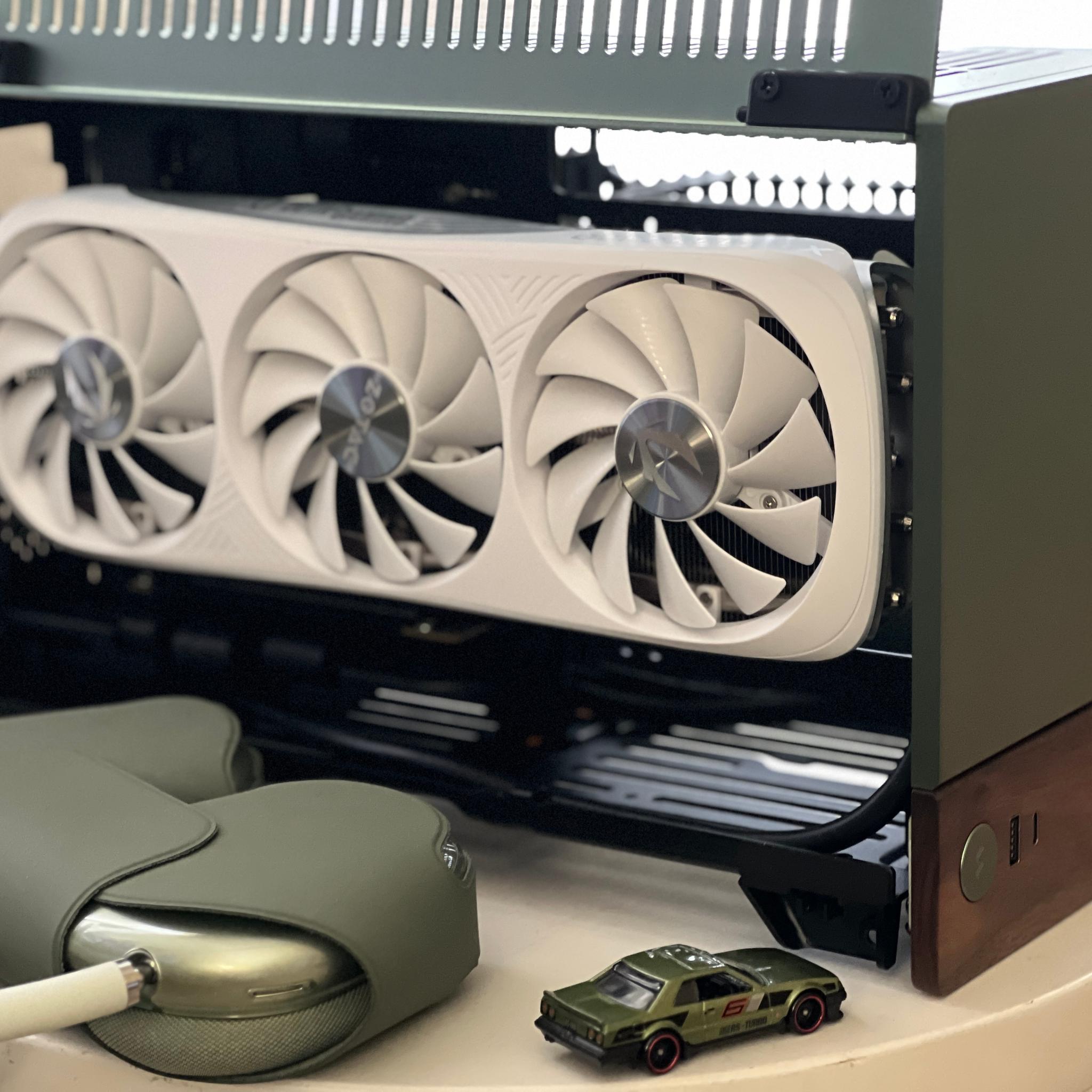 Zotac GAMING Trinity GeForce RTX 4080 SUPER