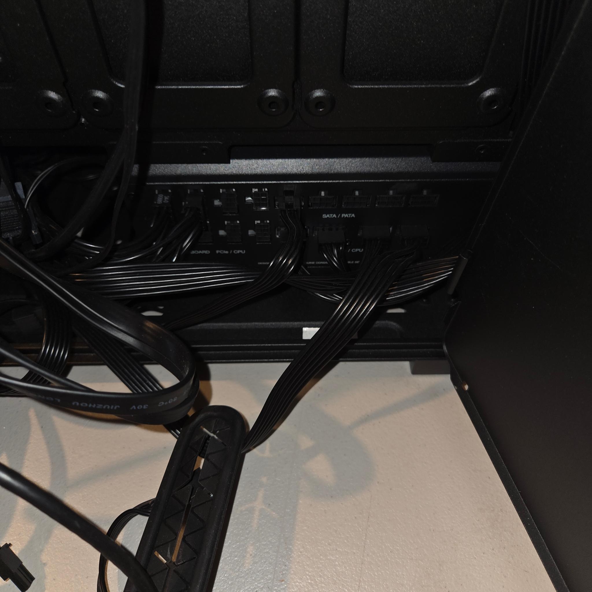 CORSAIR 1200W RMx Shift RM1200x Shift Fully Modular 80PLUS Gold ATX Power Supply