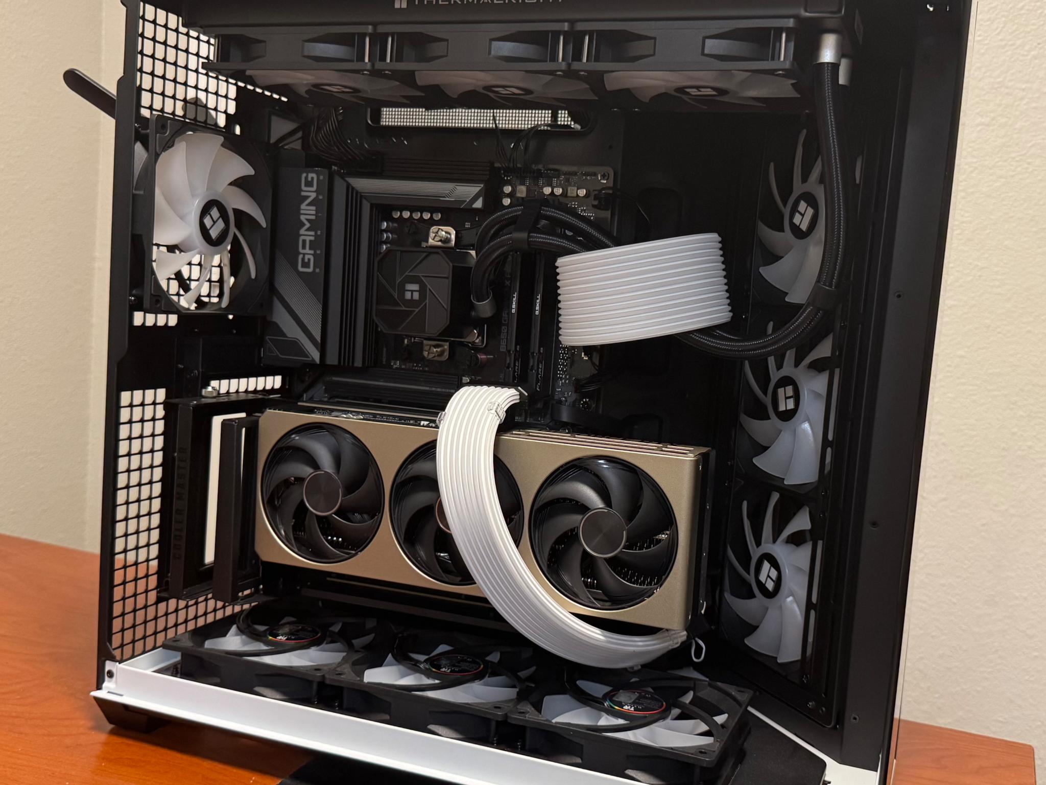 RTX 5080 - Ryzen 7 9700x - 32GB 6000mt/s DDR5 - 3TB of nvme SSD - Stream/gaming/creator ready