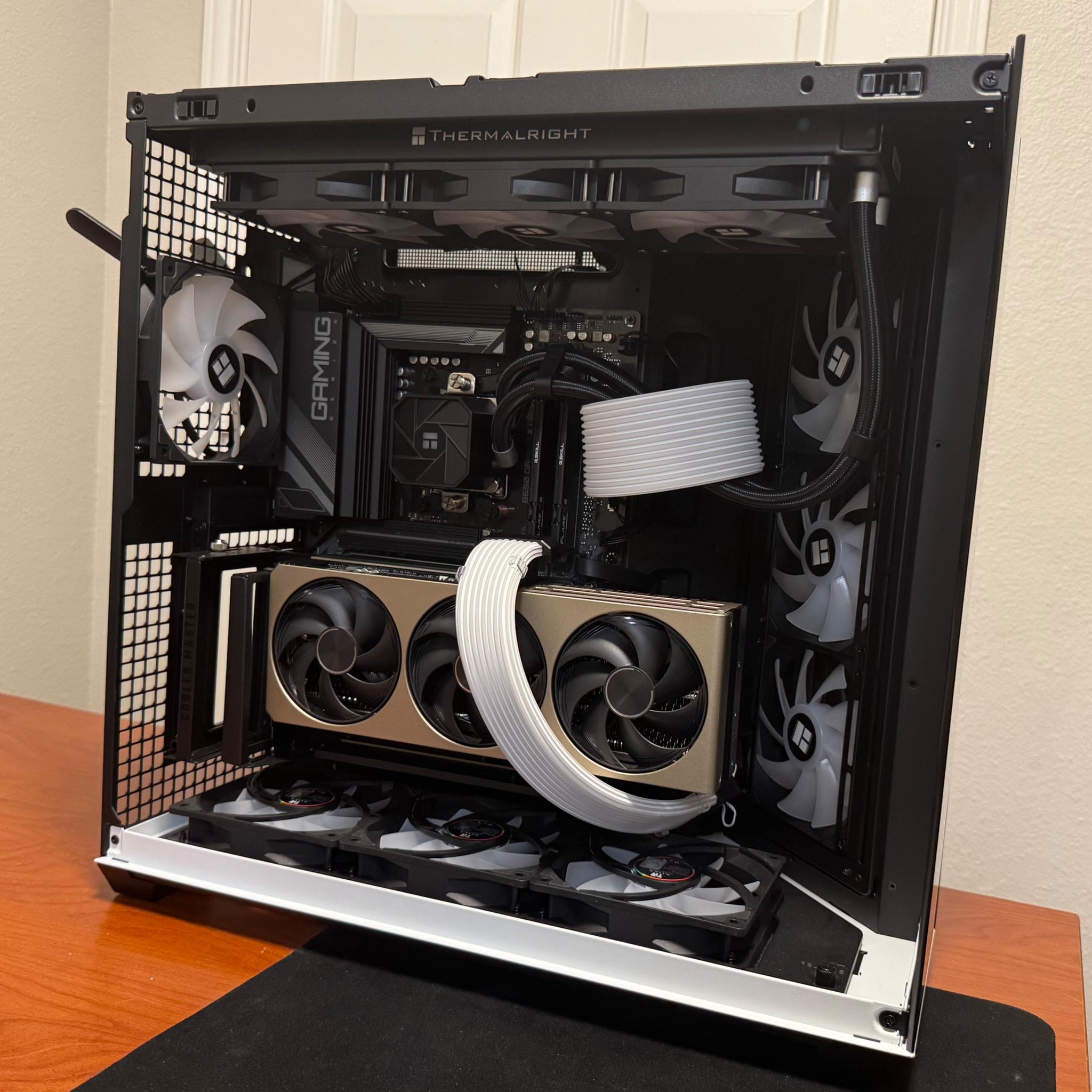 RTX 5080 - Ryzen 7 9700x - 32GB 6000mt/s DDR5 - 3TB of nvme SSD - Stream/gaming/creator ready