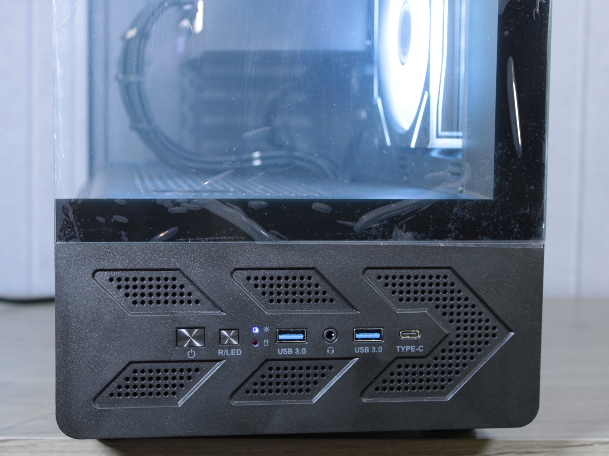 RTX 3080 10GB | Ryzen 5 5500 | 32GB ddr4 3200 MHz | 1.5 TB storage | B450 MB | WiFi | Win 11 | 1440P