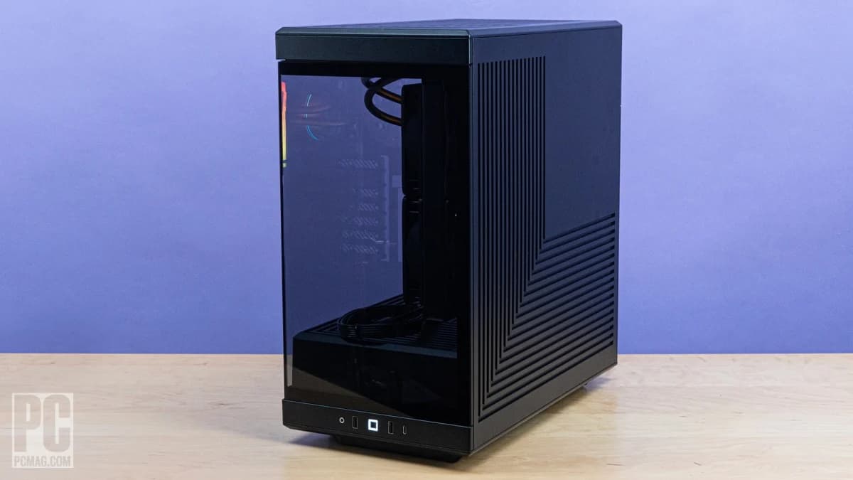 i7-13700KF RTX 4070 Ti 12GB 32GB DDR5 5600MHz RAM 2TB M.2 NVMe SSD Prebuilt Gaming PC (iBuyPower)