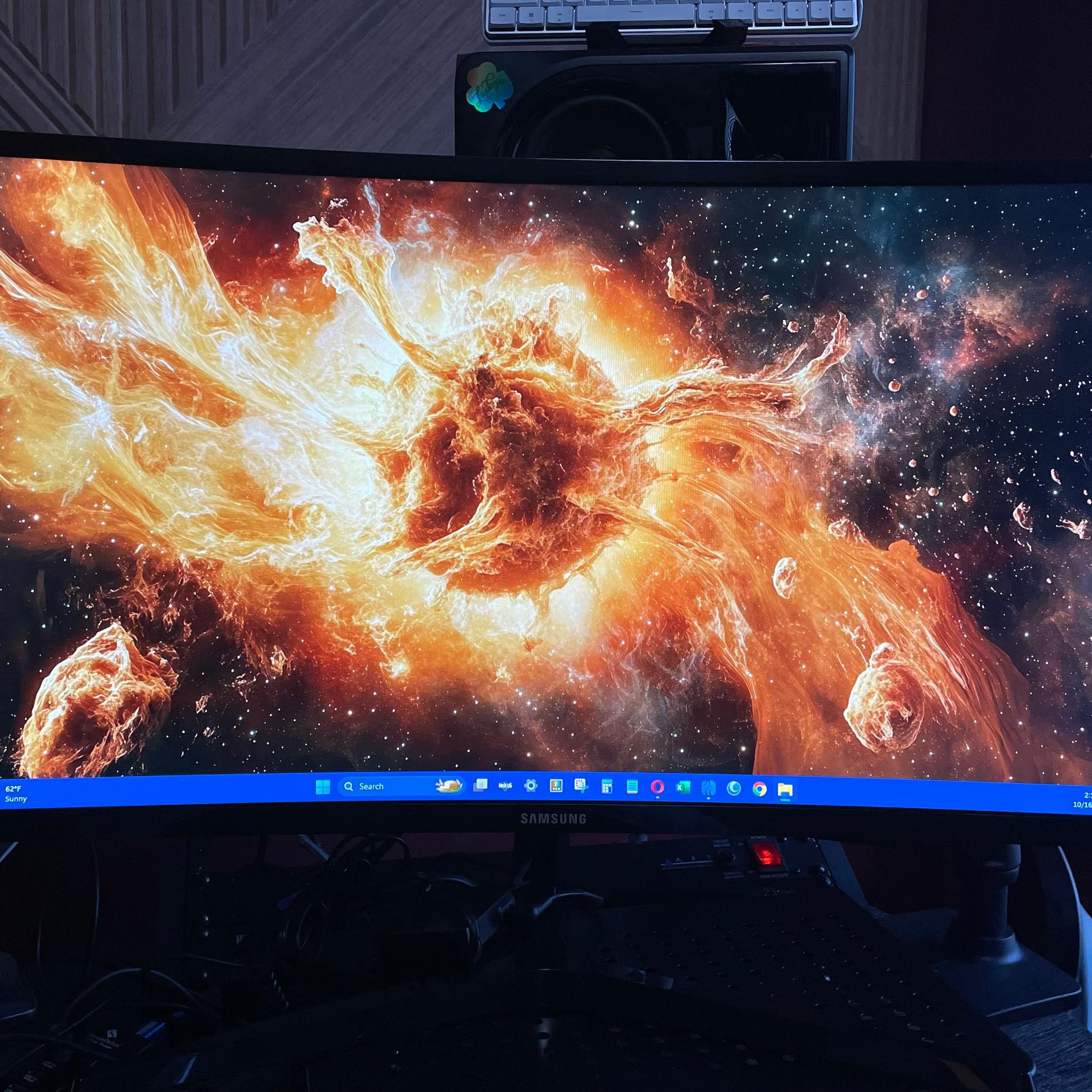 Samsung 27" Essential Curved Monitor (LC27F396FHNXZA)