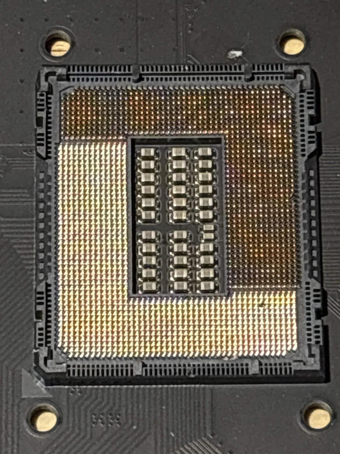 FP/NW GIGABYTE Z690 AORUS ELITE AX