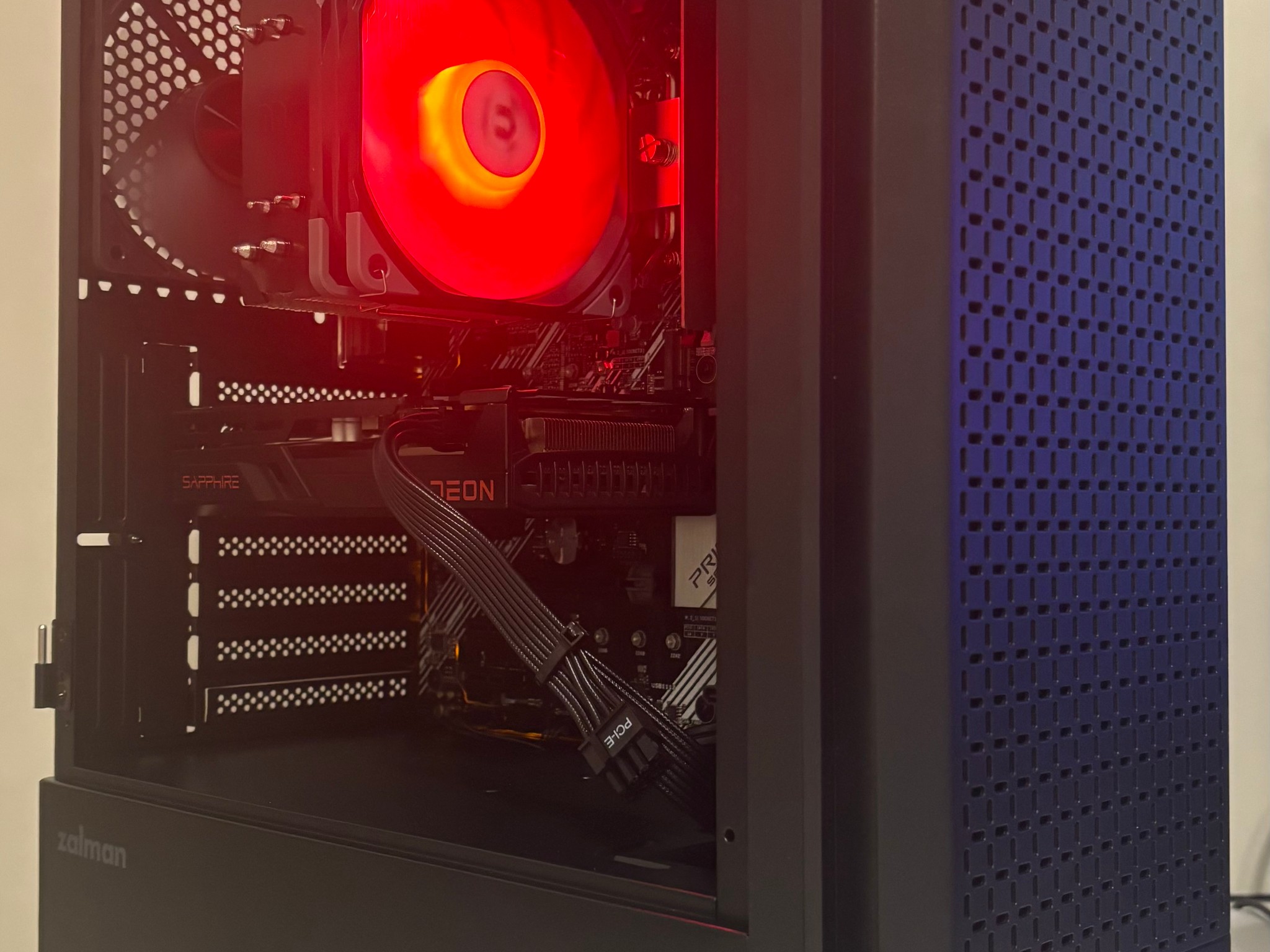 RX6600 | i5-10500 | 16GB | 500GB SSD