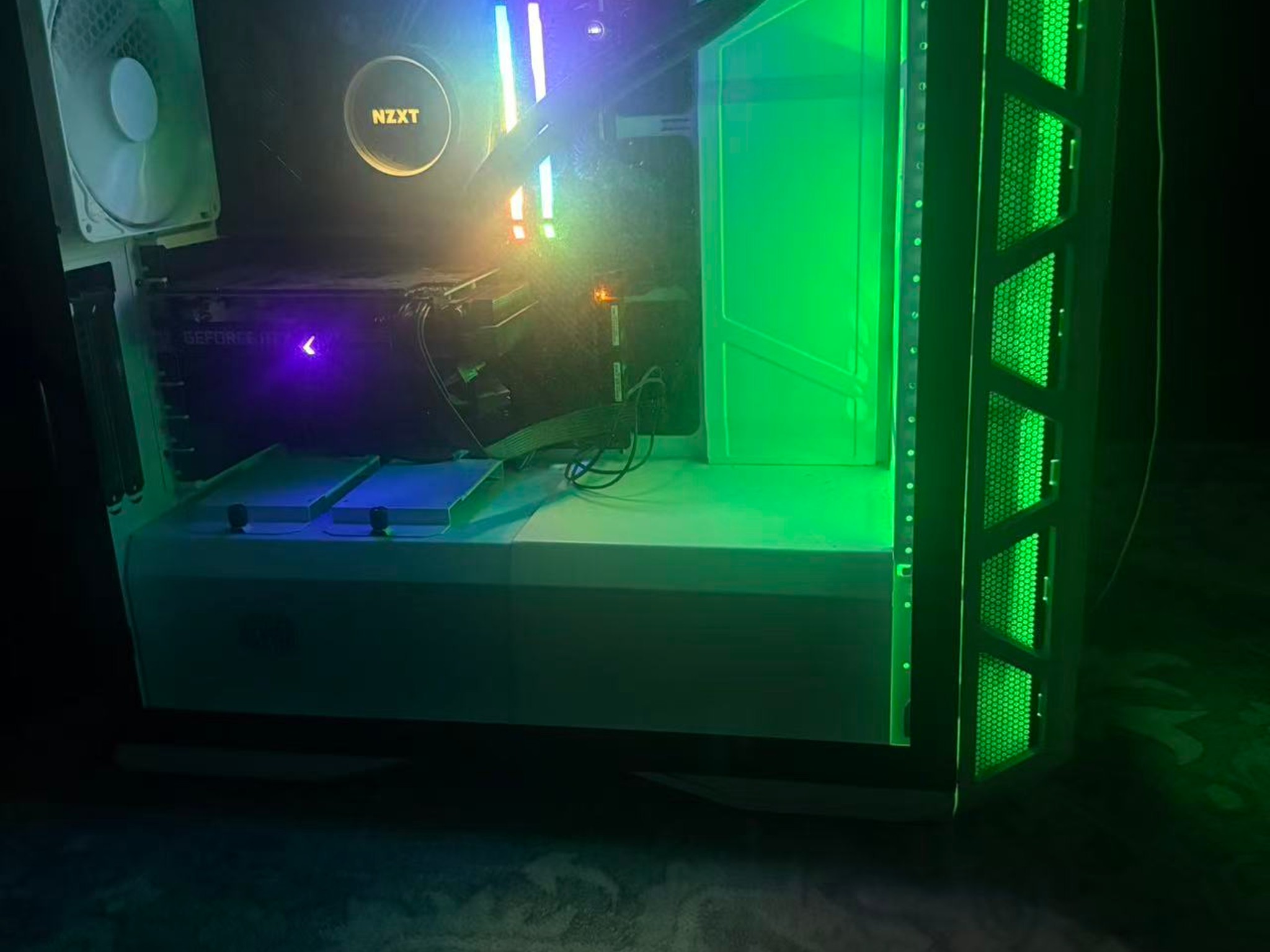 Ryzen 9 5950X, RTX 3060 Ti, 32GB RAM, 1TB Samsung NVMe