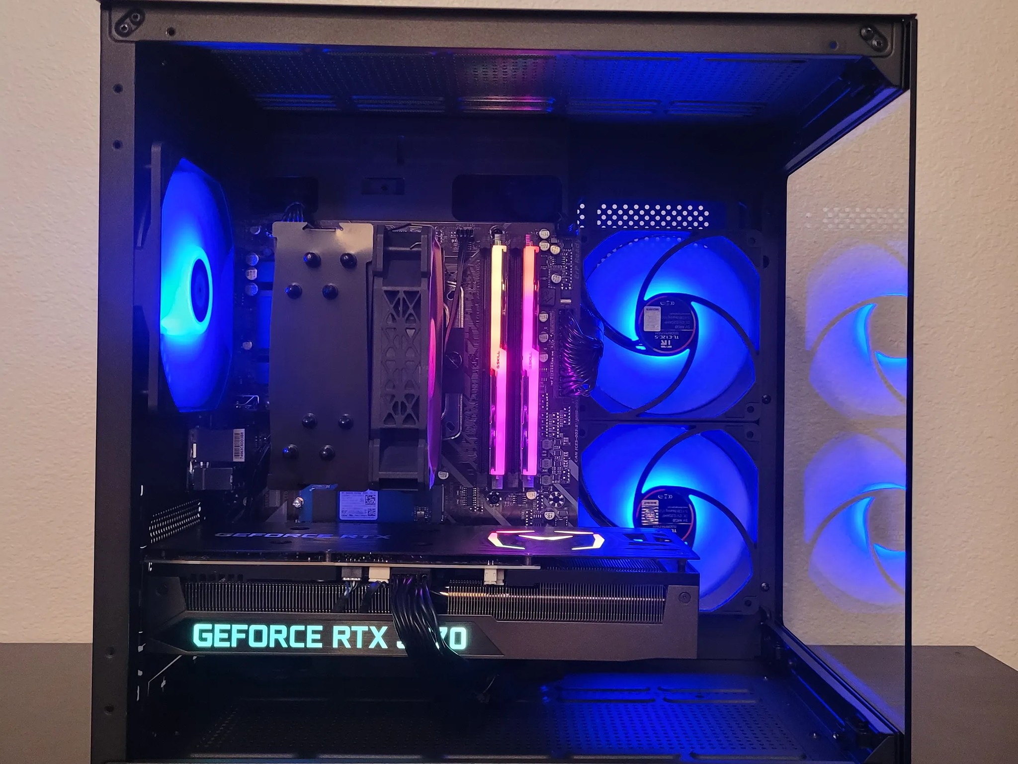💣 TANK 💣 // Ryzen 7 5700x // RTX 3070 // 32GB DDR4 // 1TB NVME // WIFI + BT