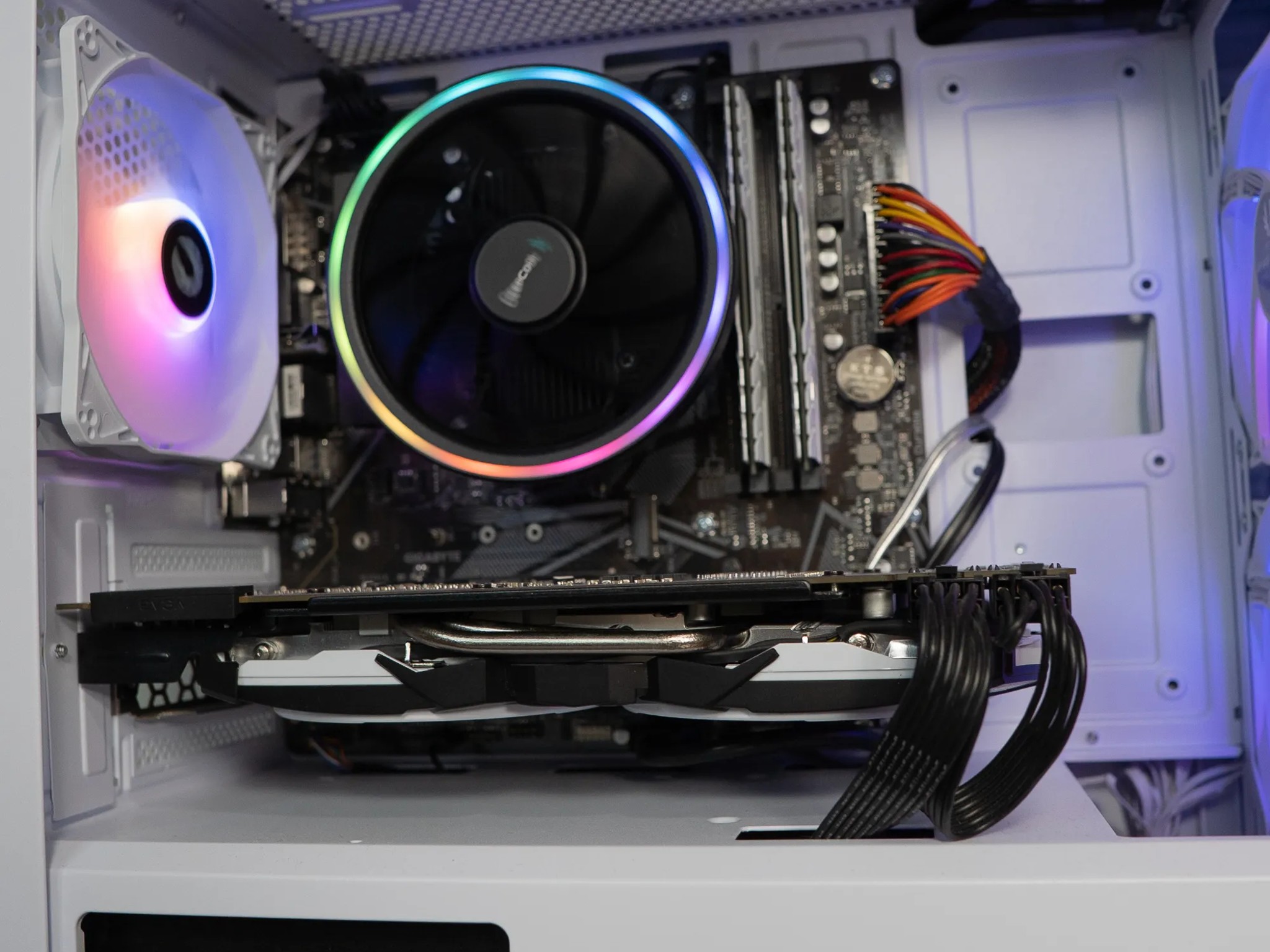 🌨🌨 | MSI GTX 1080Ti 11GB | RYZEN 7 5700X | 16GB DDR4 RAM | 1.25TB | Arctic Rainbow
