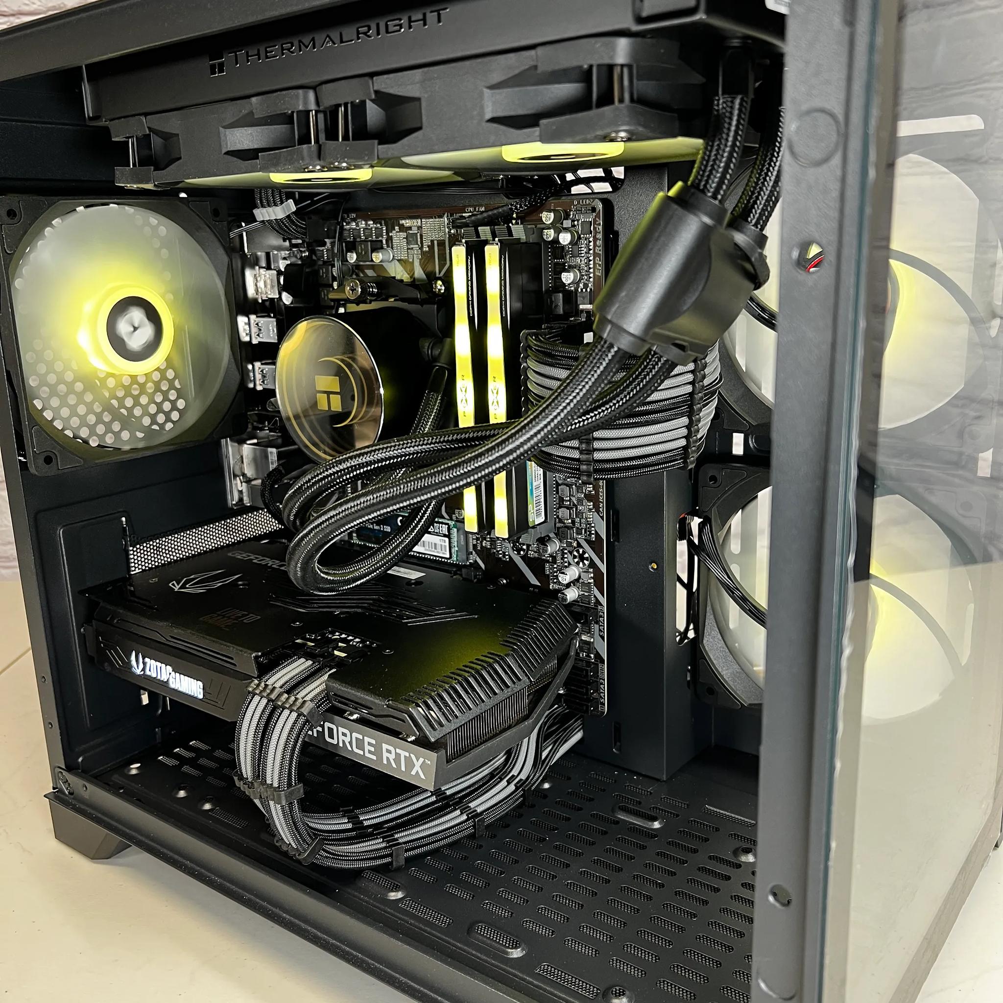 Ryzen 5 5600X RTX 3070 16GB 1TB M.2 Gaming PC