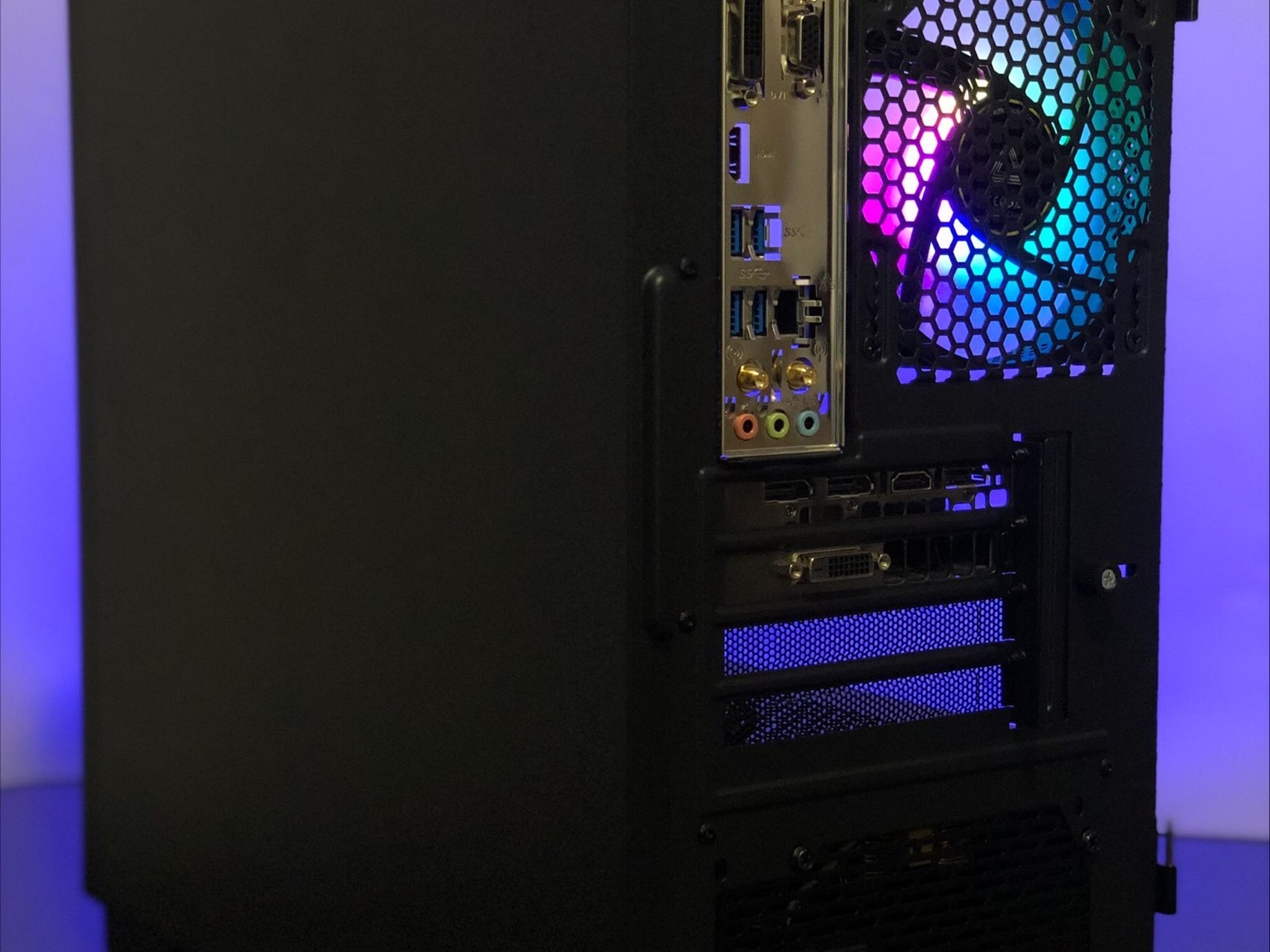 Upgradable Gaming PC | Intel Core i3 10105F + GTX 1070 8GB + 16GB RAM