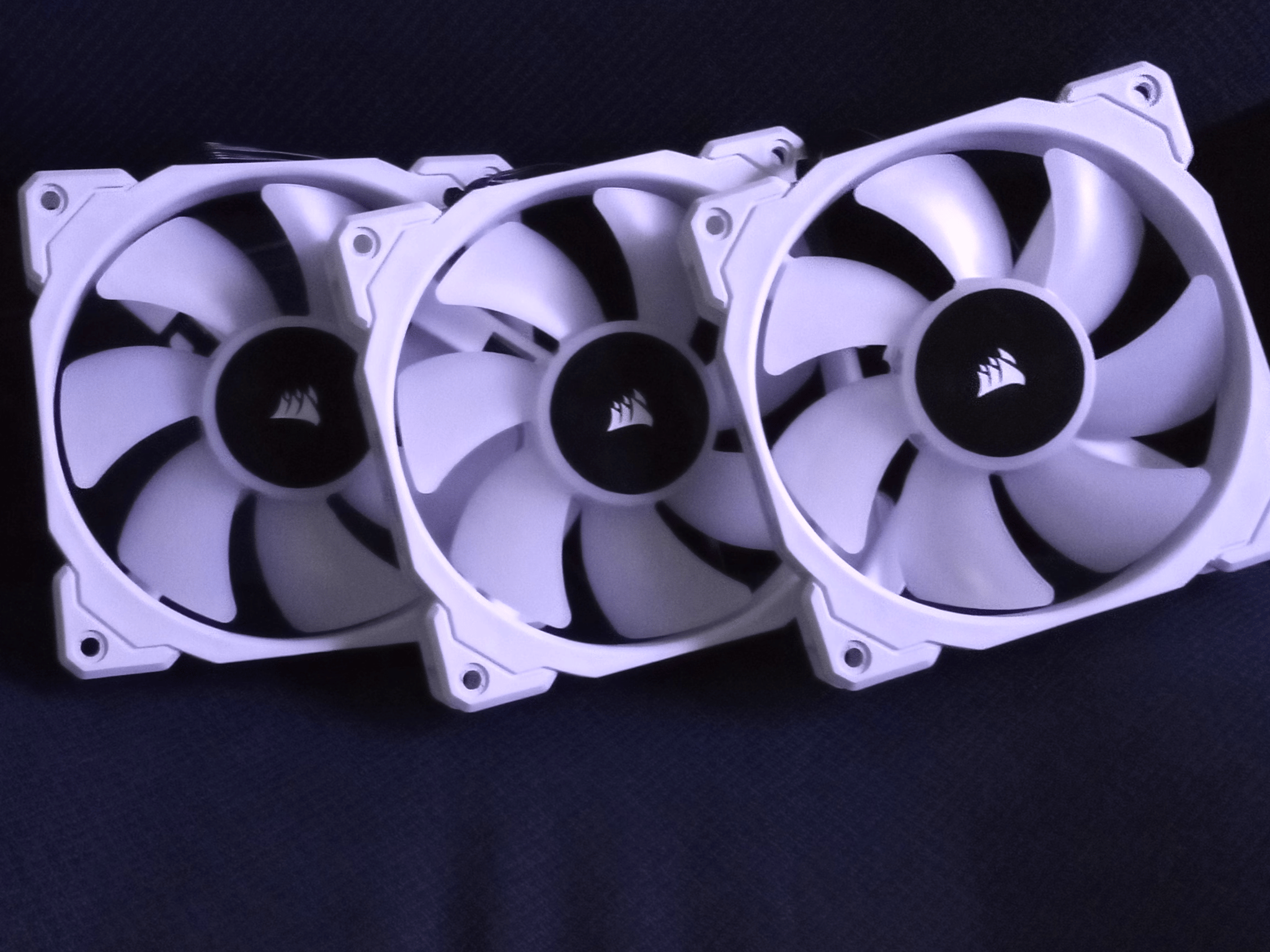 Corsair ML120 RGB White Magnetic Levitation Fans (Triple Pack)