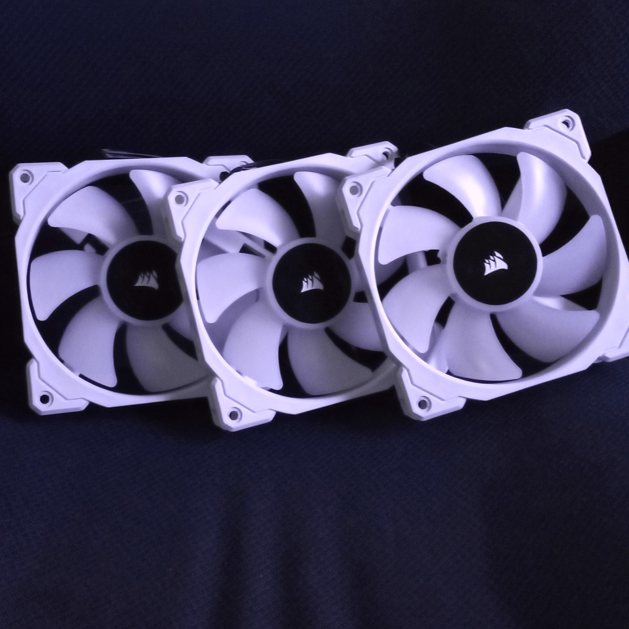 Corsair ML120 RGB White Magnetic Levitation Fans (Triple Pack)