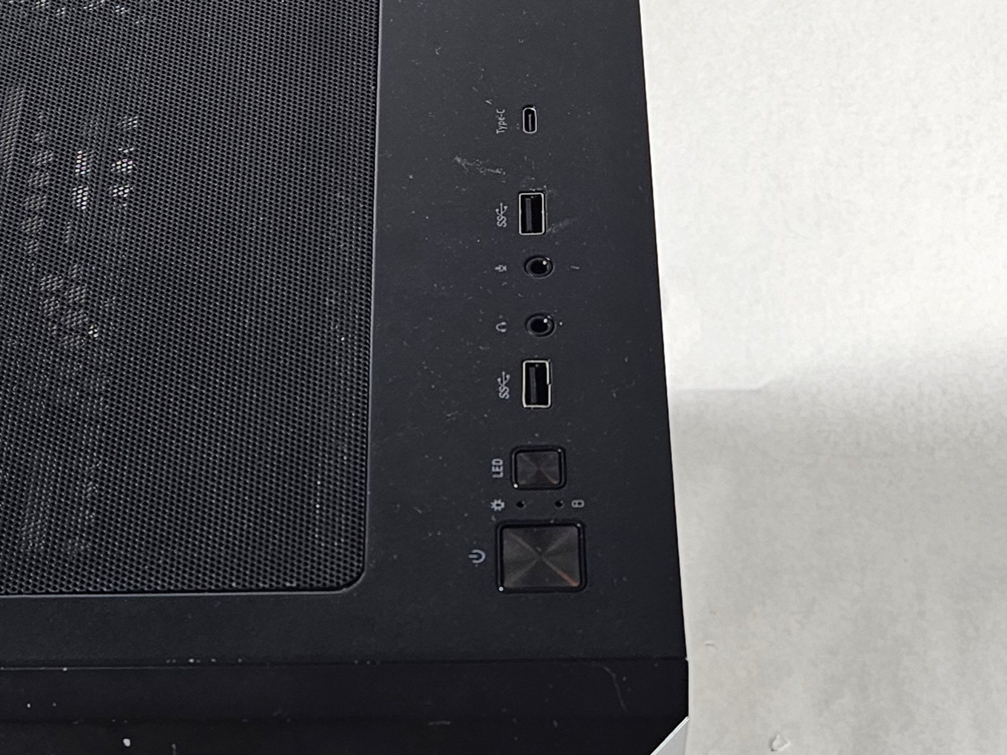 Black Corsair PC Case with Tempered Glass