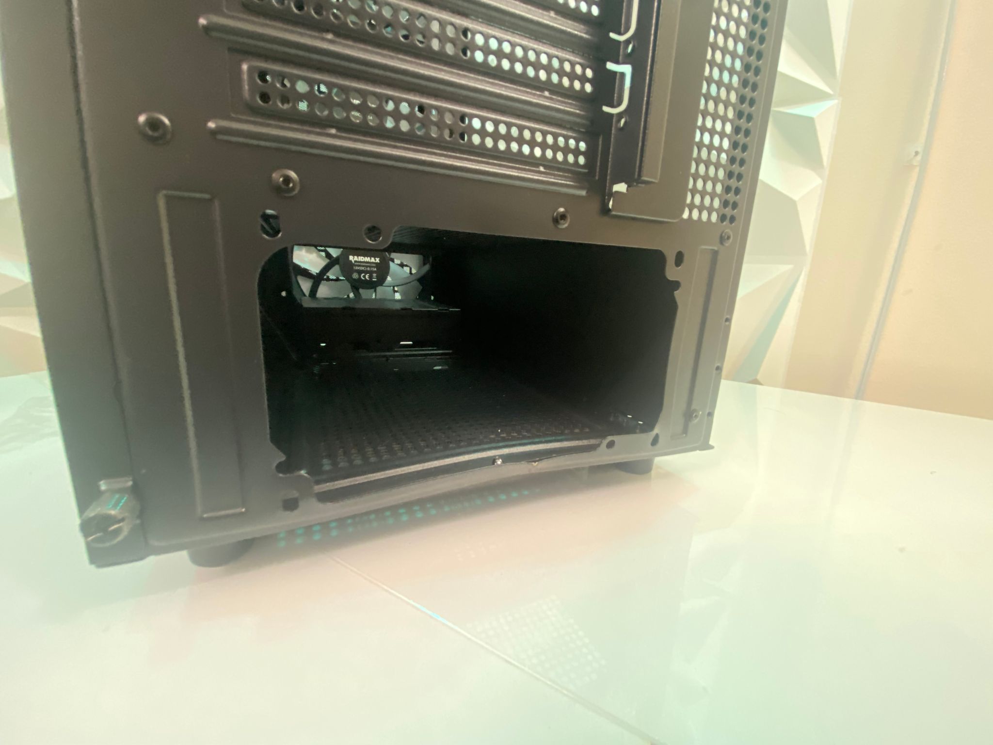 RaidMax ATX Black PC Case – Open Box