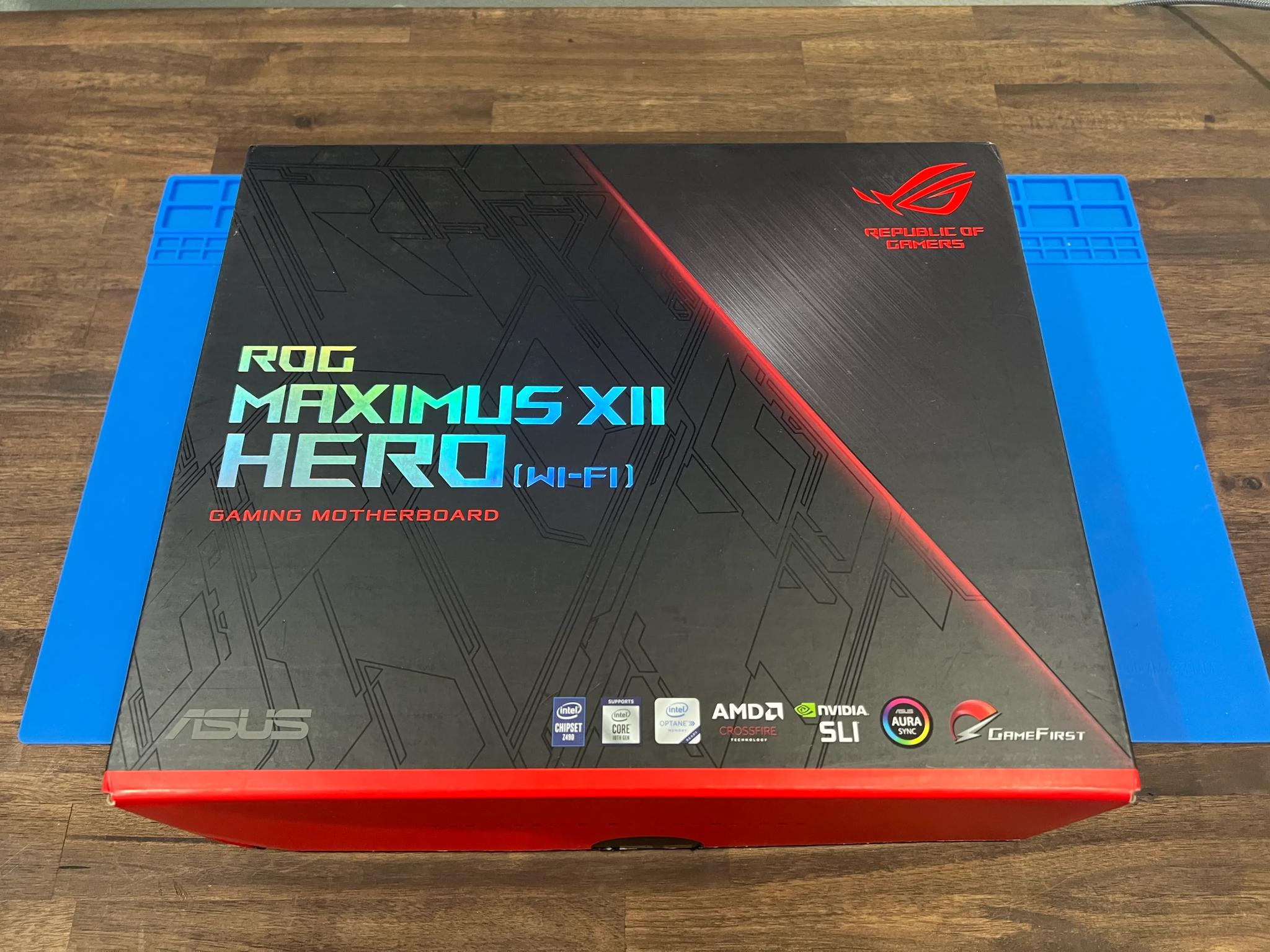 INTEL CORE I9 10900K and ASUS ROG MAXIMUS XII HERO WIFI (z490)