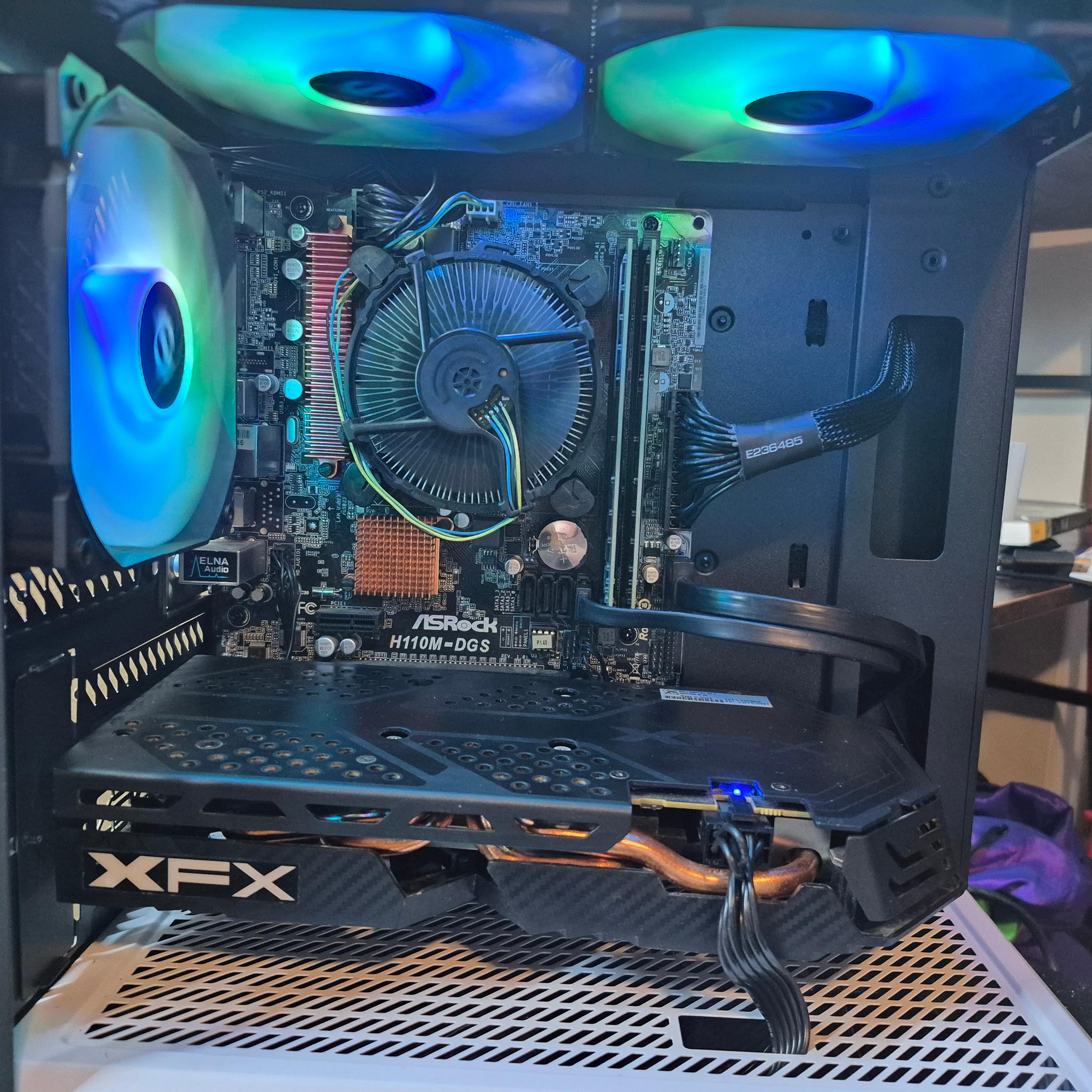 120 FPS Fortnite | i7-6700, 16GB RAM, RX 580 4GB, 480GB SSD, Win11, RGB
