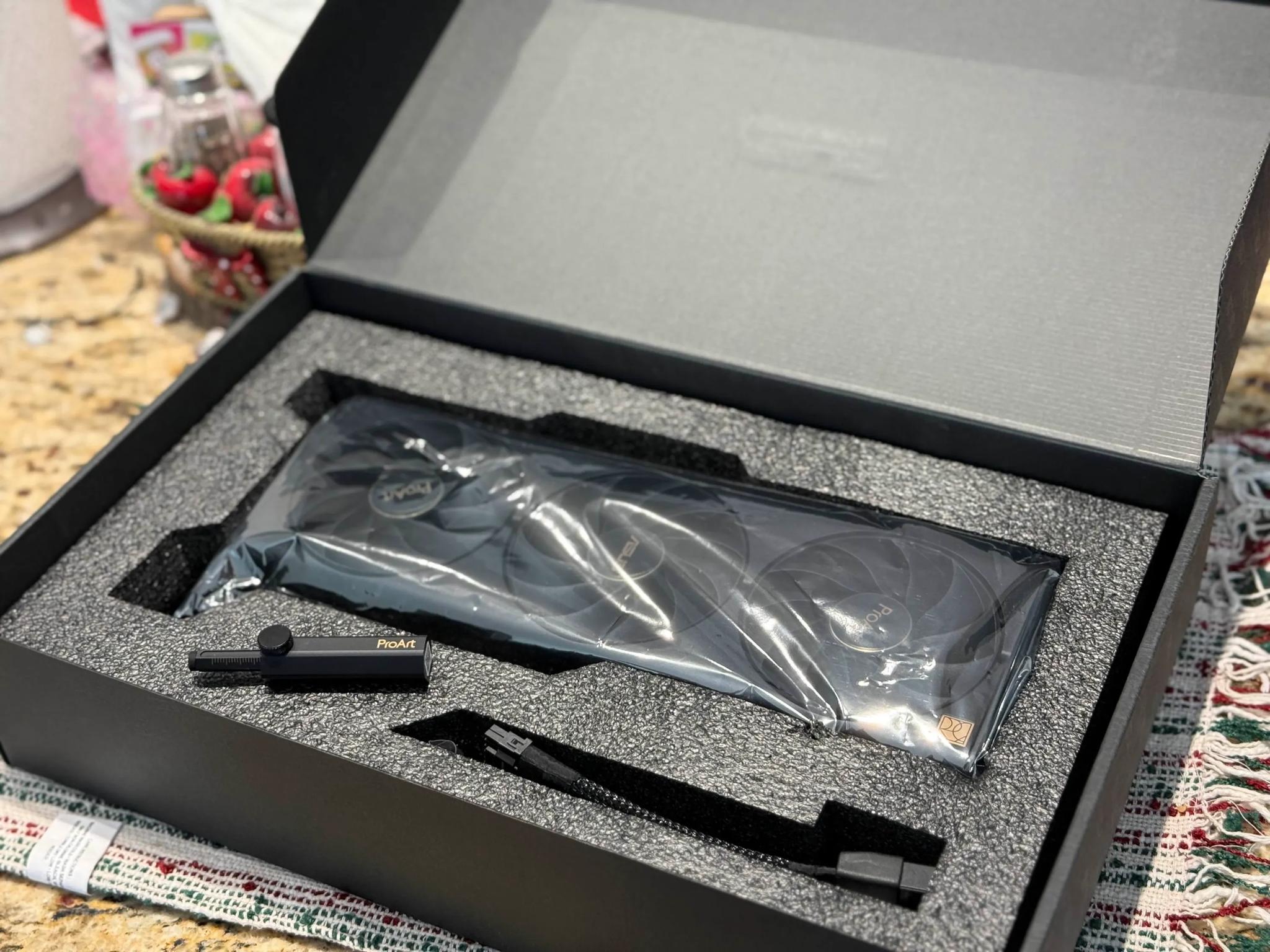 ASUS ProArt GeForce RTX 4080 Super 16GB GDDR6X Graphics Card | Tested!