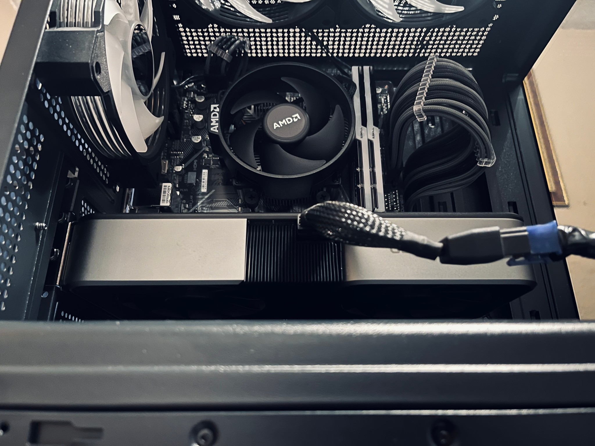 Performance Gaming PC |RTX 3070 // Ryzen 5500 // 2.5TB Storage|